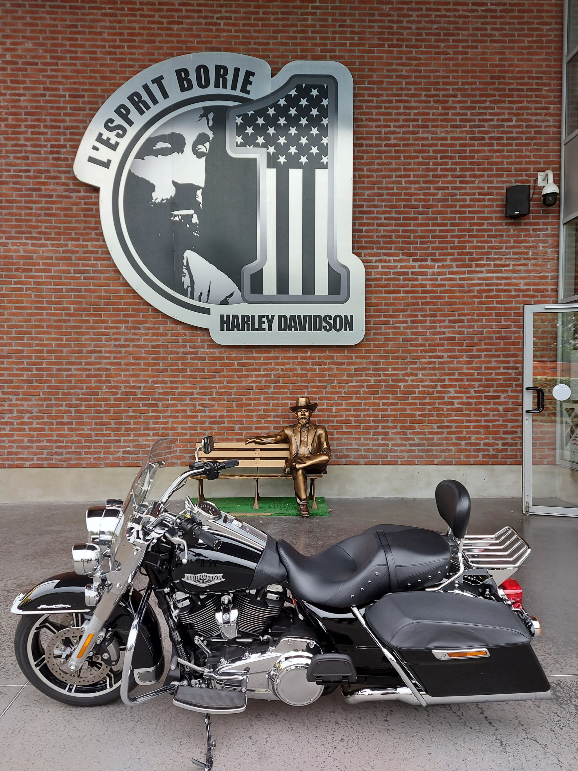 photo de HARLEY DAVIDSON TOURING ROAD KING 1745 CLASSIC 1745 occasion de couleur  en vente à Villiers Sur Marne n°3