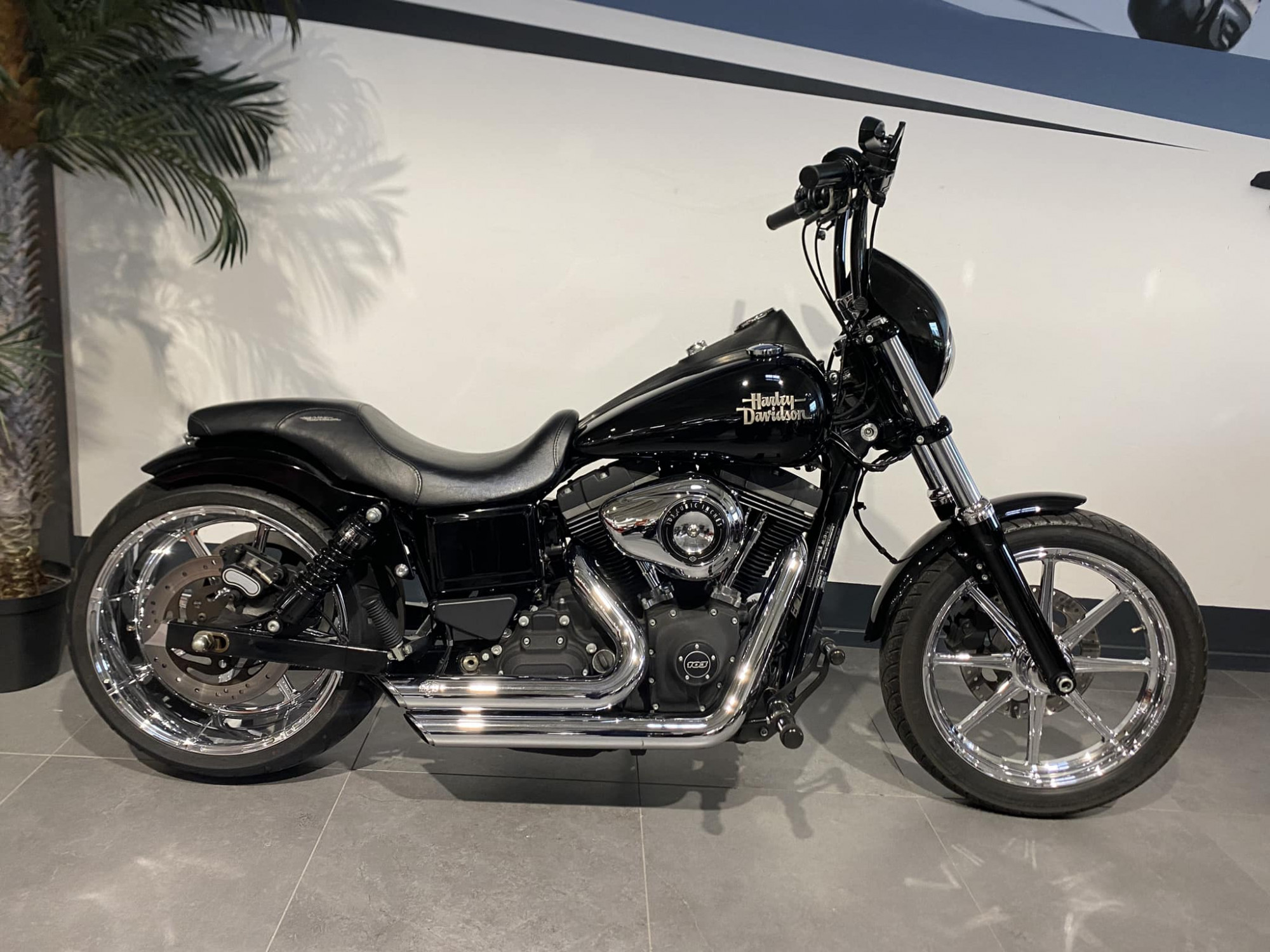 Annonce moto Harley-Davidson DYNA STREET BOB 1690