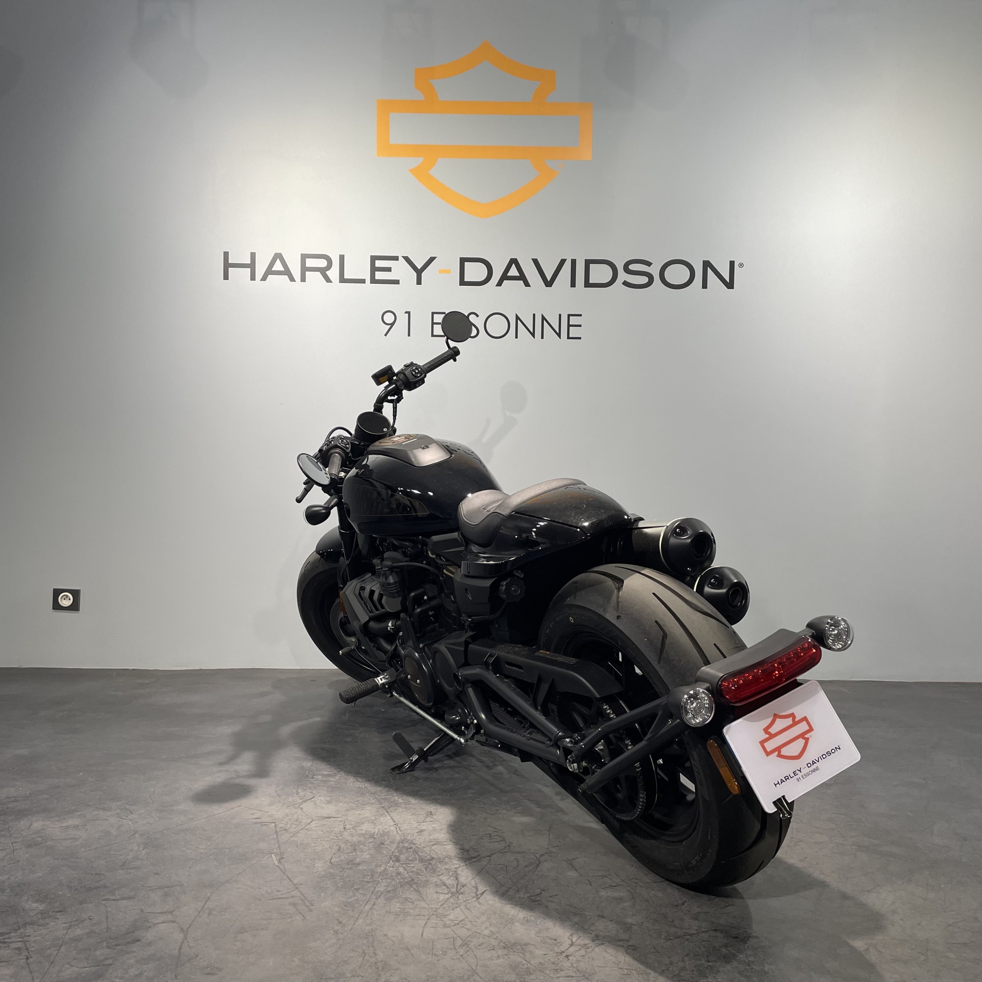 photo de HARLEY DAVIDSON SPORTSTER 1250 S 1250 occasion de couleur  en vente à Ballainvilliers n°1