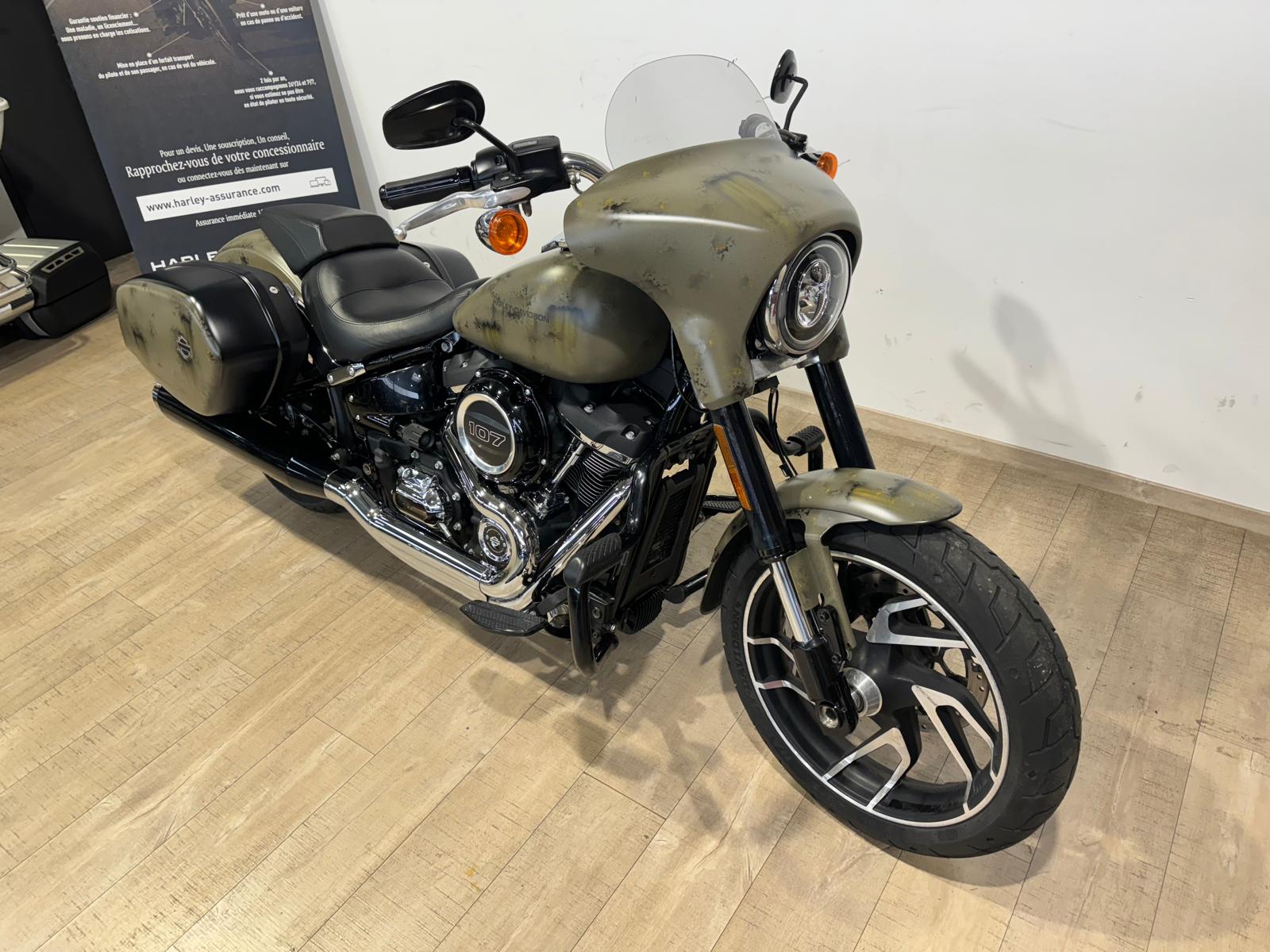 photo de HARLEY DAVIDSON SOFTAIL SPORT GLIDE 1745 1745 occasion de couleur  en vente à Begles n°1