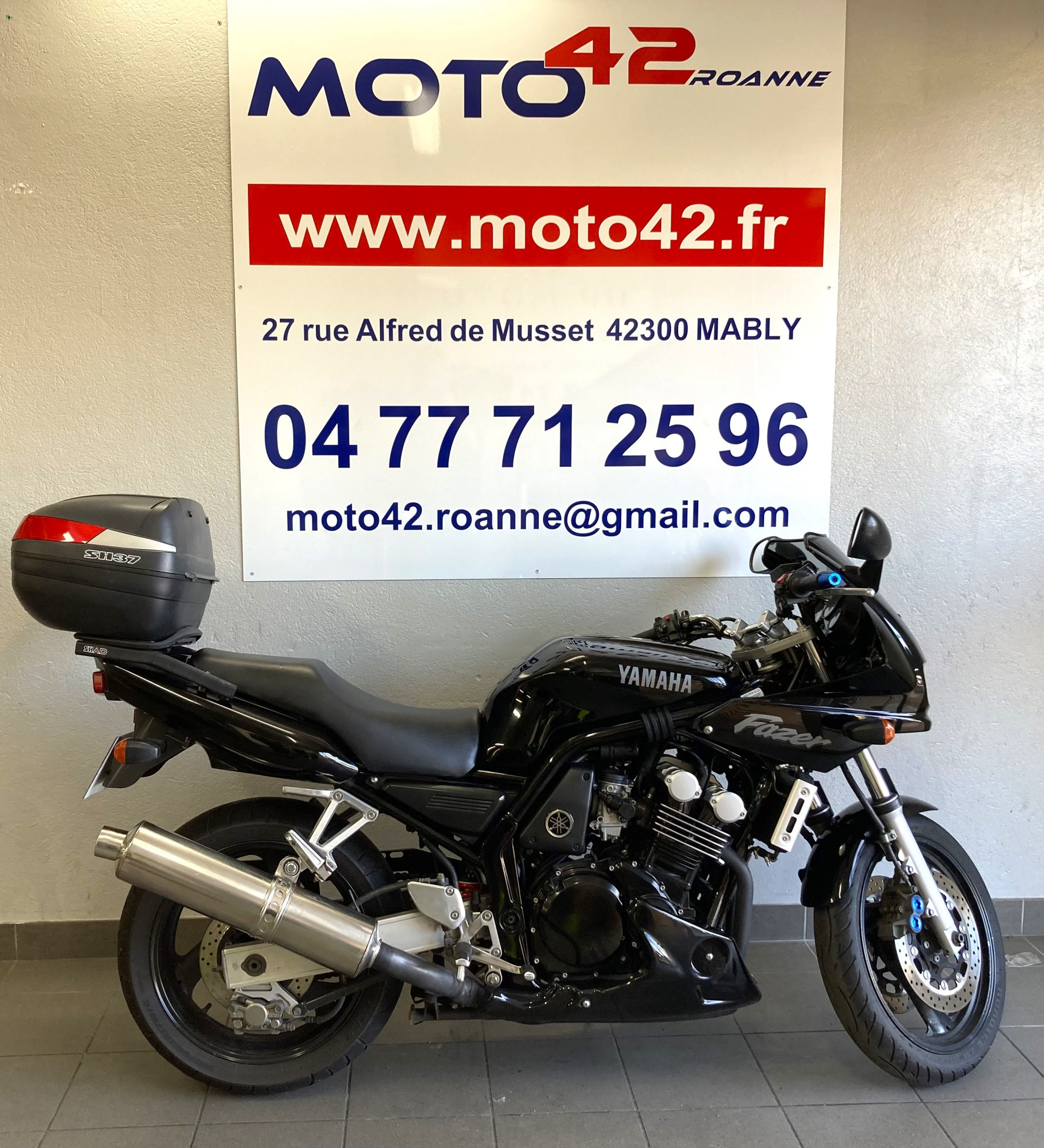 photo de YAMAHA FZ6 600 FAZER 600 occasion de couleur  en vente à Mably n°2