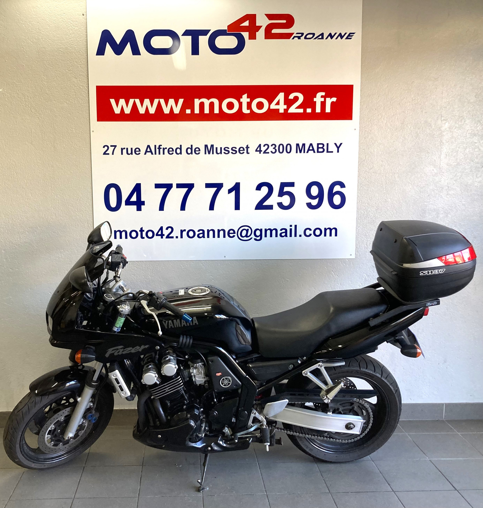 photo de YAMAHA FZ6 600 FAZER 600 occasion de couleur  en vente à Mably n°3