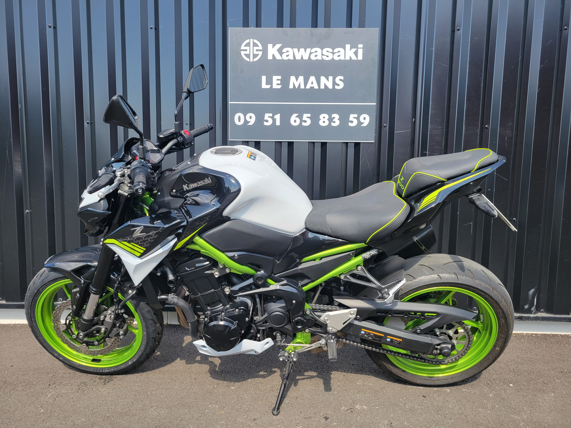 photo de KAWASAKI Z 900 900 occasion de couleur  en vente à Ruaudin n°2