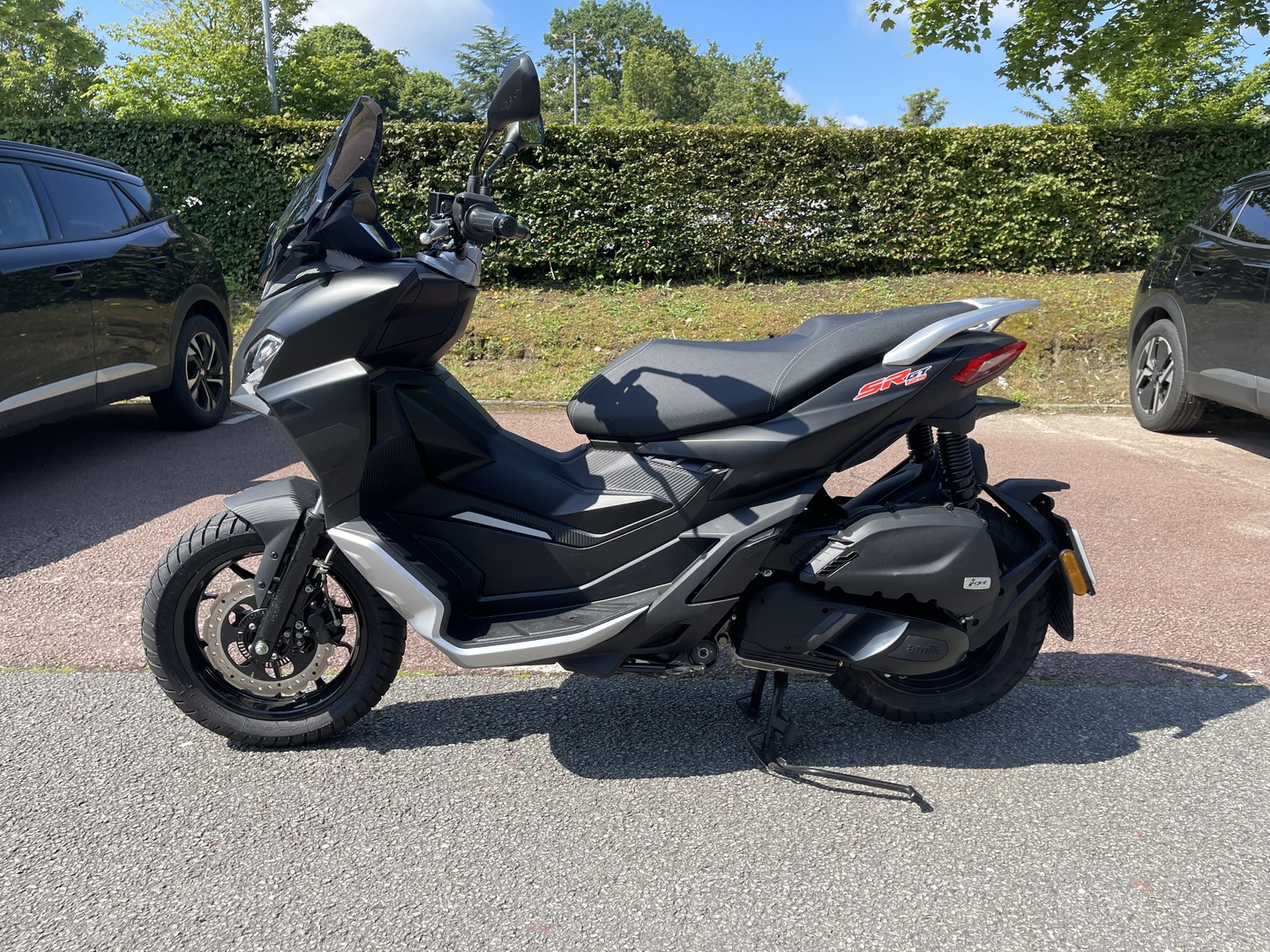 photo de APRILIA SR GT 125 124 occasion de couleur  en vente   Orvault