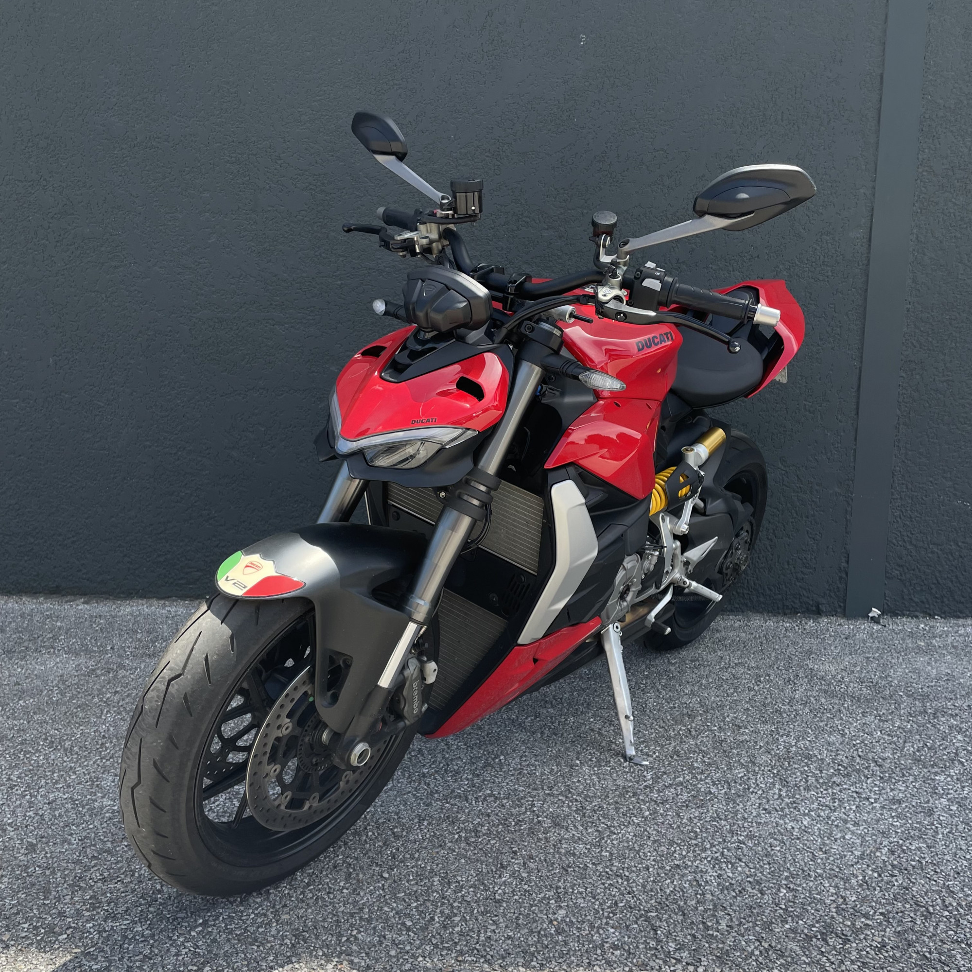 photo de DUCATI STREETFIGHTER V2 955 occasion de couleur  en vente à Perpignan n°3