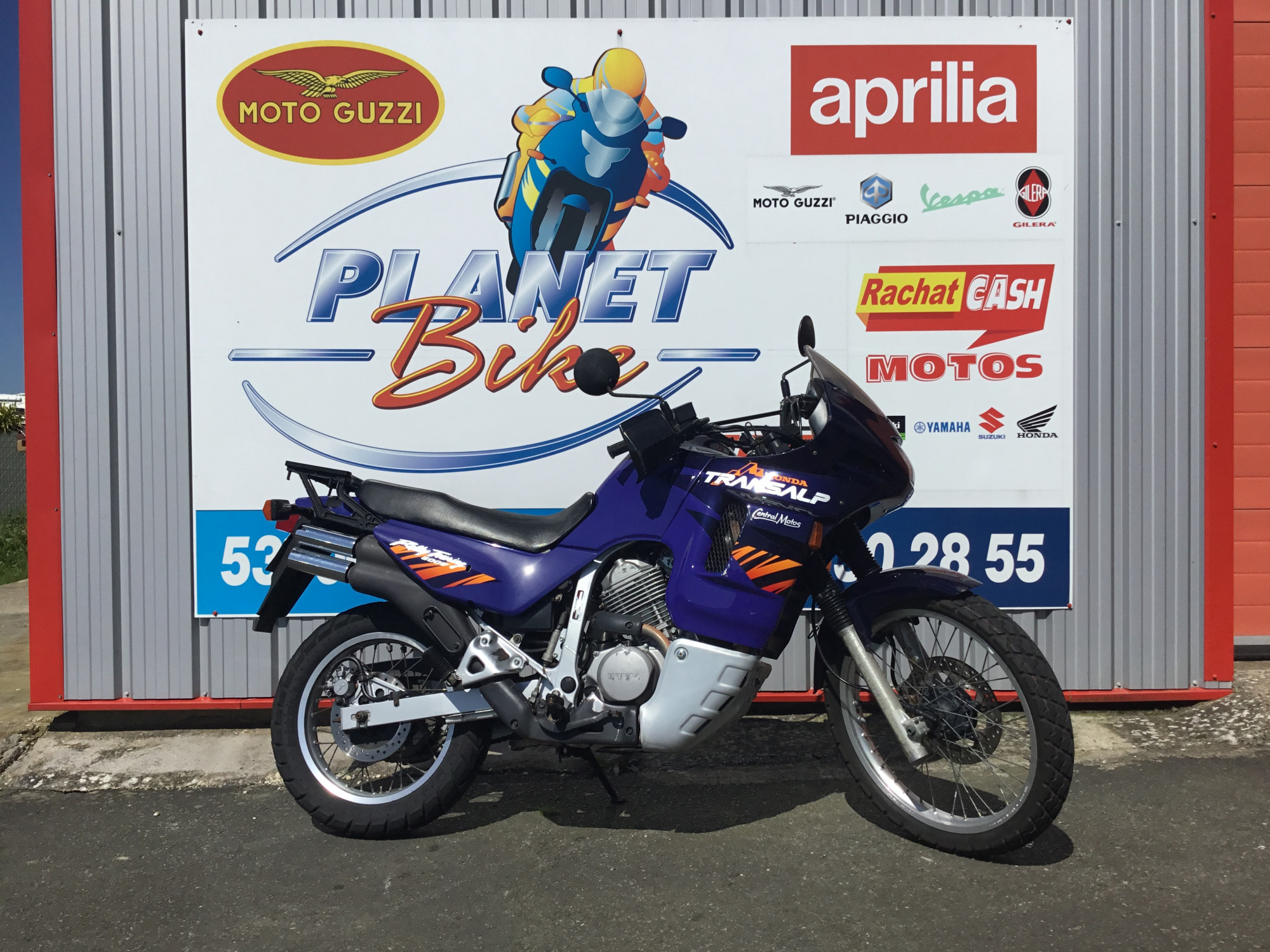 photo de HONDA XL TRANSALP 600 occasion de couleur  en vente à Mayenne n°1