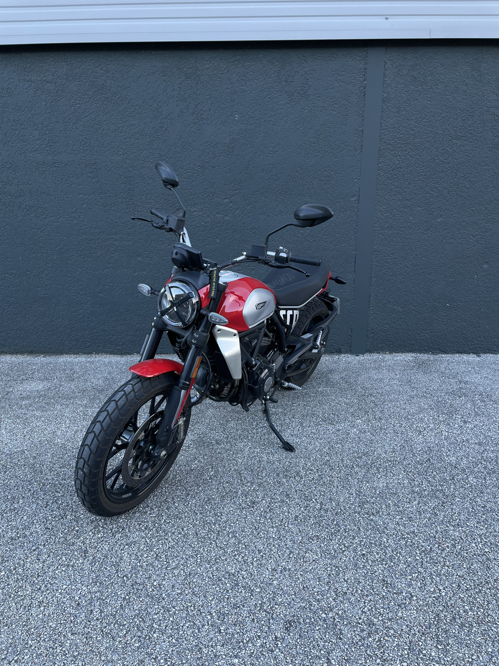 photo de DUCATI SCRAMBLER ICON 803 occasion de couleur  en vente à Perpignan n°3