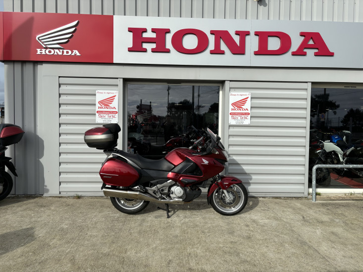 Annonce moto Honda DEAUVILLE ABS 700