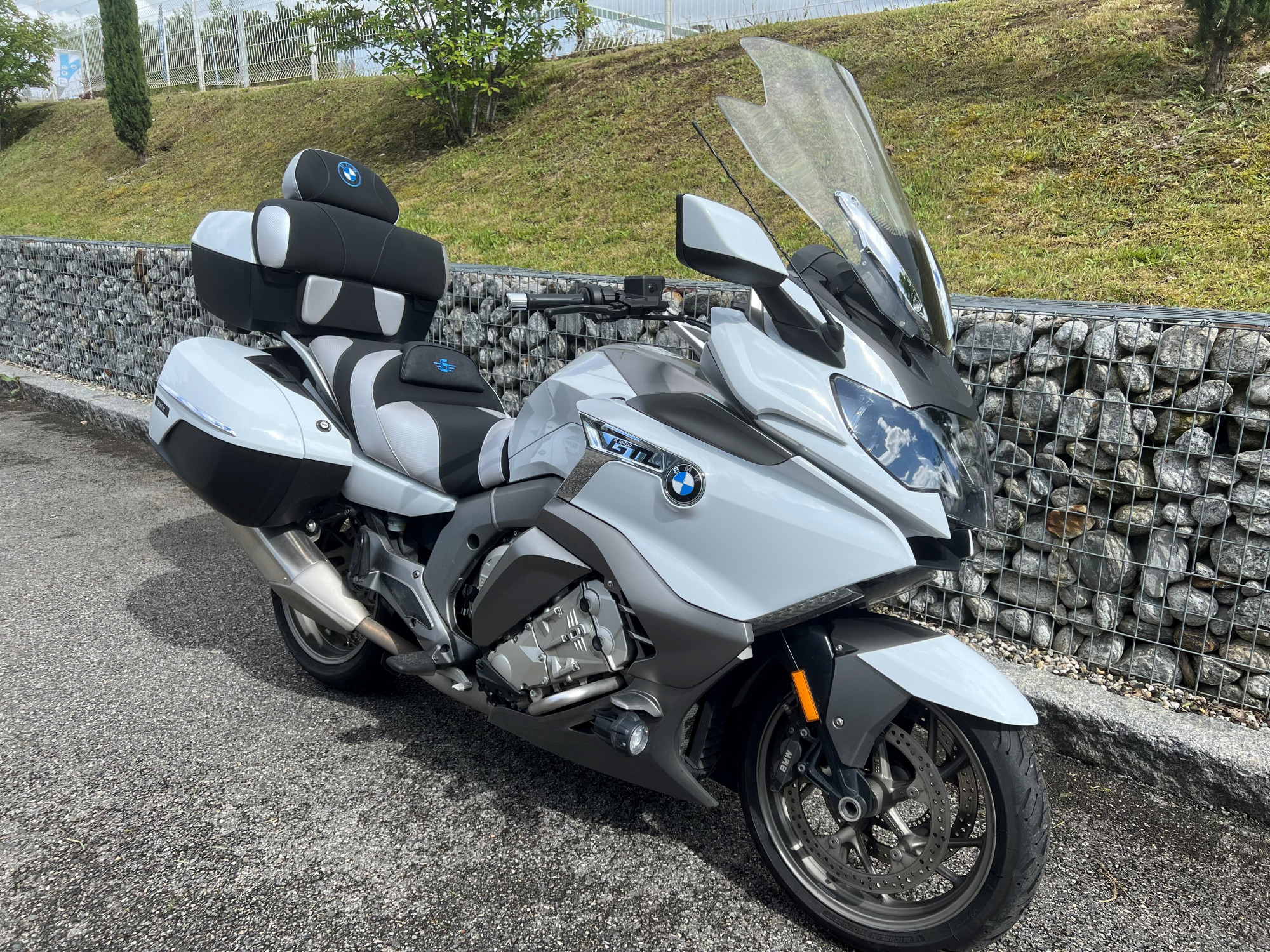 photo de BMW K 1600 GTL 1600 occasion de couleur  en vente à Ville La Grand n°2