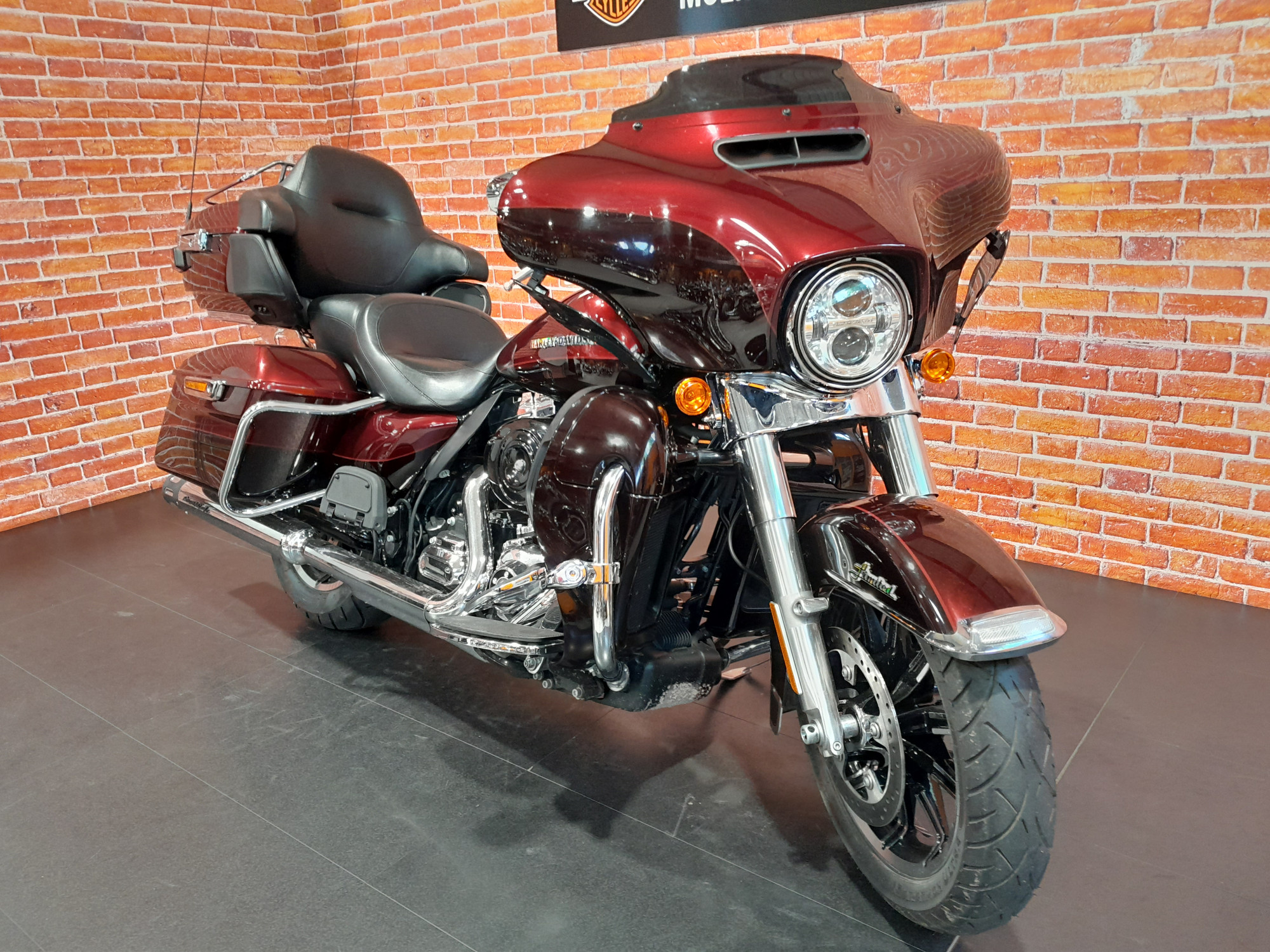 photo de HARLEY DAVIDSON TOURING ELECTRA GLIDE 1690 LIMIT 1690 occasion de couleur  en vente à Sausheim n°3