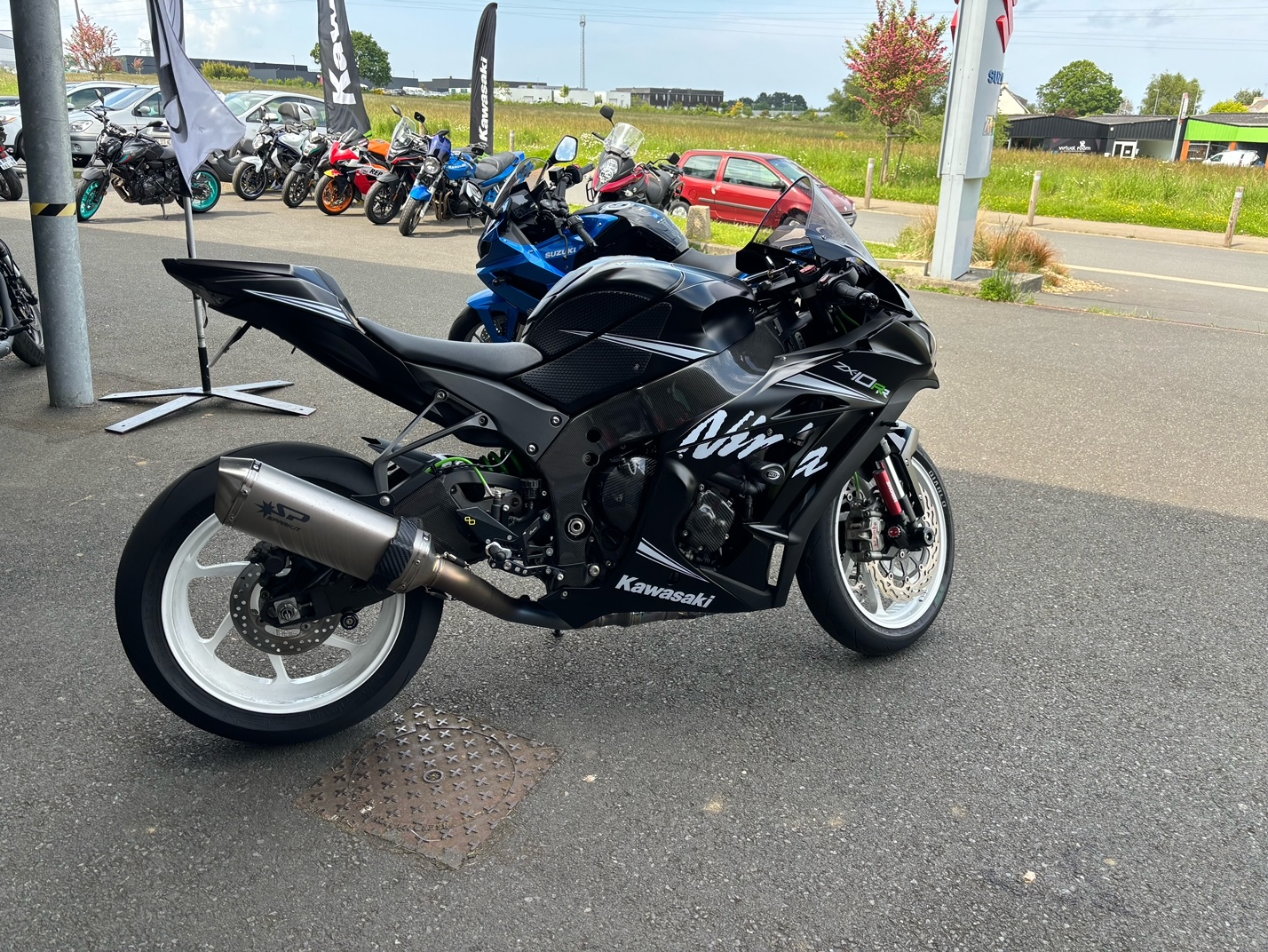 photo de KAWASAKI ZX-10RR 999 occasion de couleur  en vente à Tregueux n°3