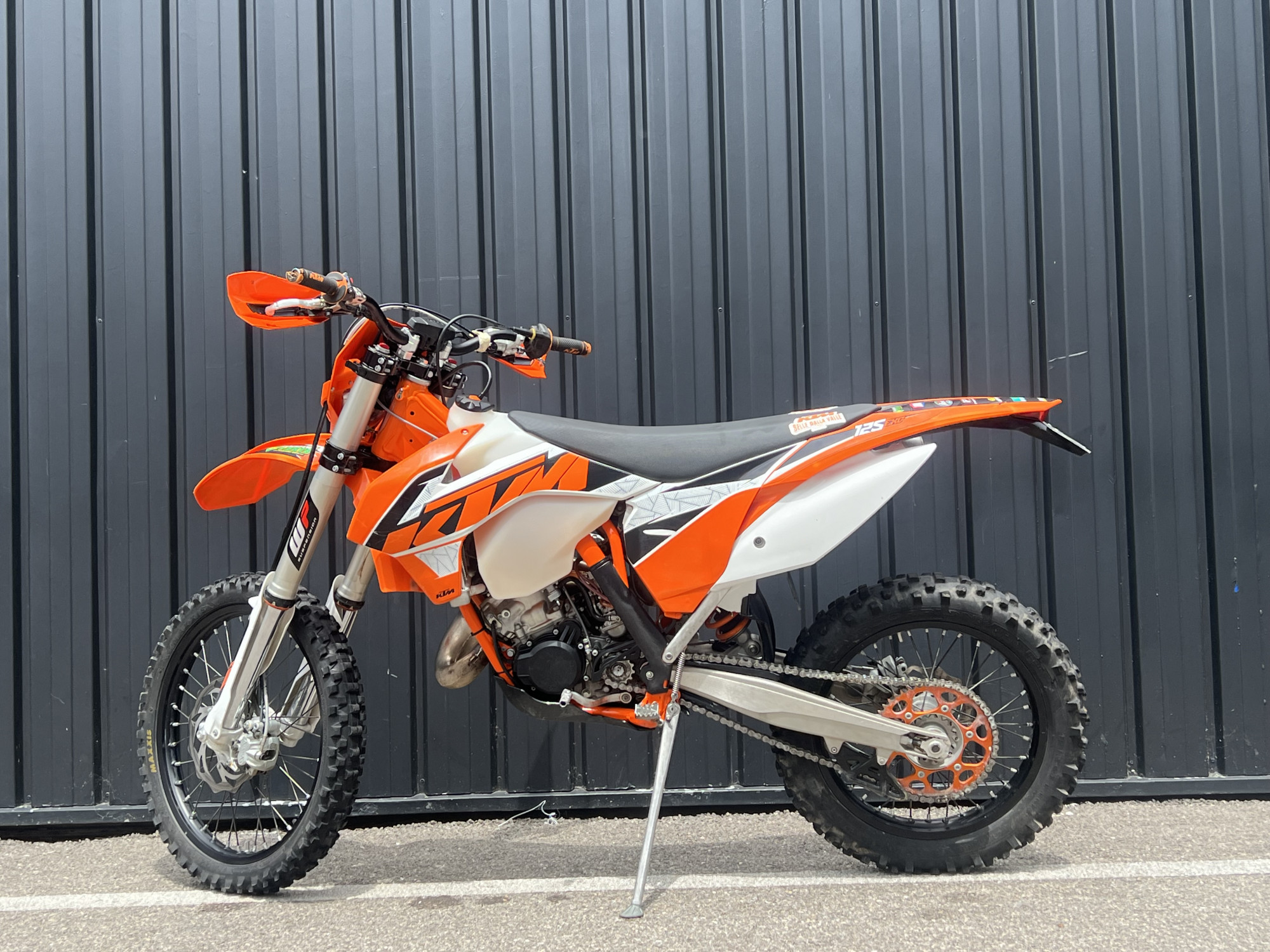 photo de KTM KTM 125 EXC 2016 125 occasion de couleur  en vente à St etienne n°3