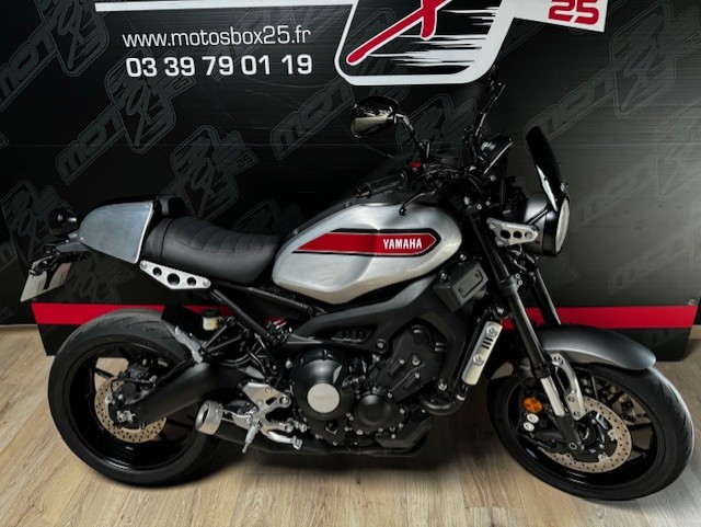 photo de YAMAHA XSR 900 ABS 900 occasion de couleur  en vente à Franois n°3