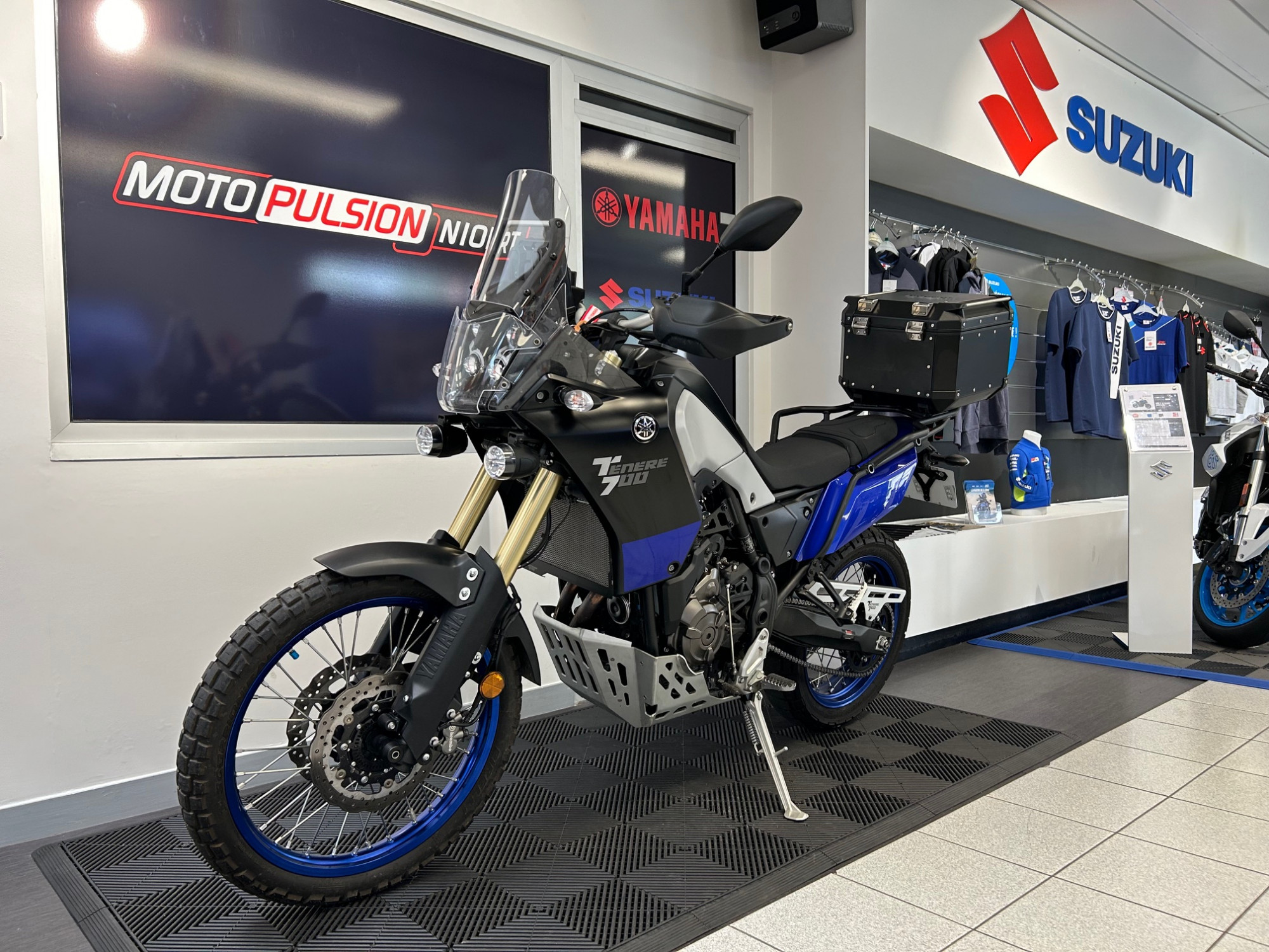 photo de YAMAHA 700 TENERE 35 KW A2 700 occasion de couleur  en vente à Niort n°2