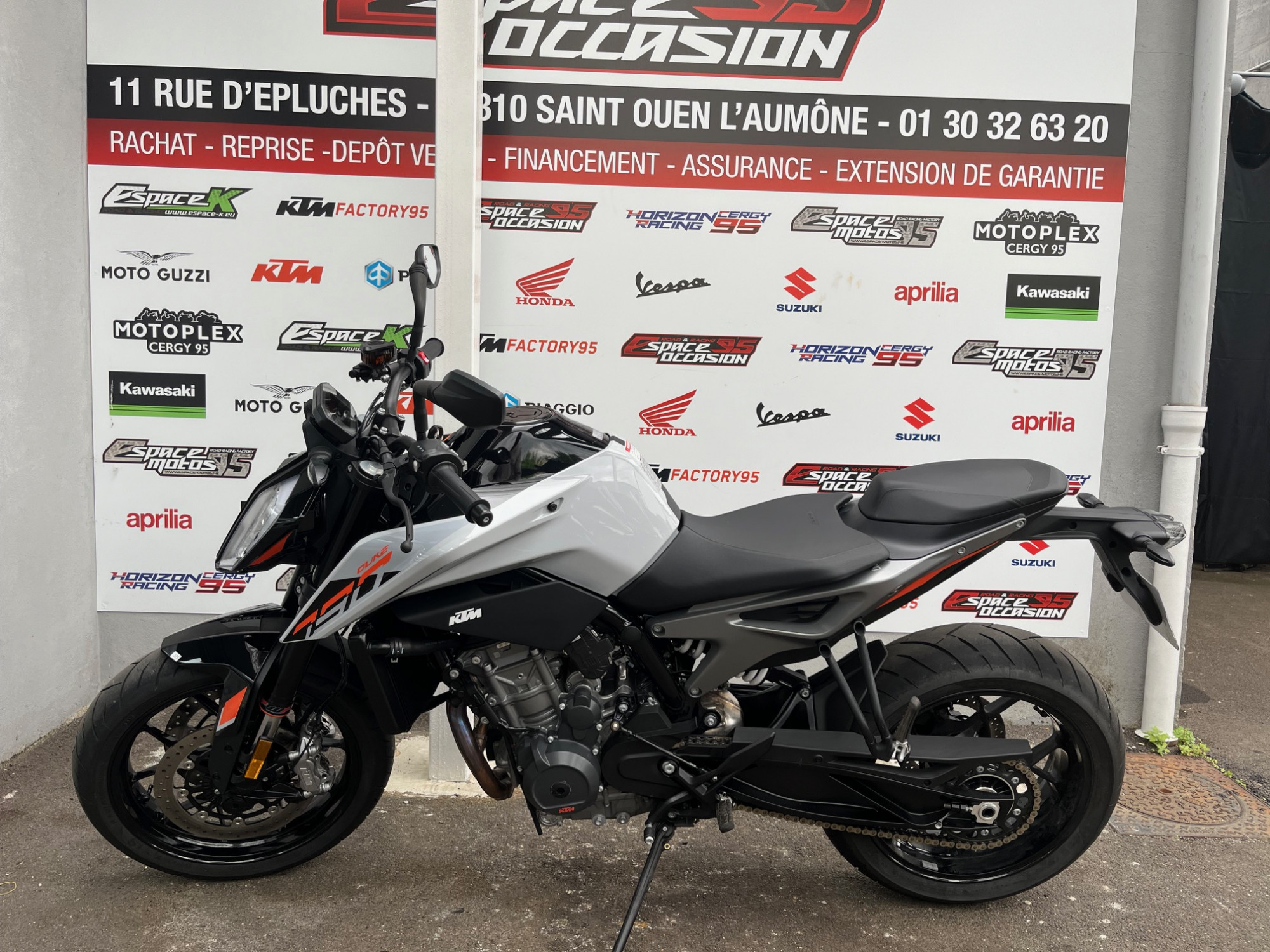 photo de KTM 790 DUKE A2 (OU 'FULL' 95 CV) 790 occasion de couleur  en vente à St Ouen L Aumone n°3