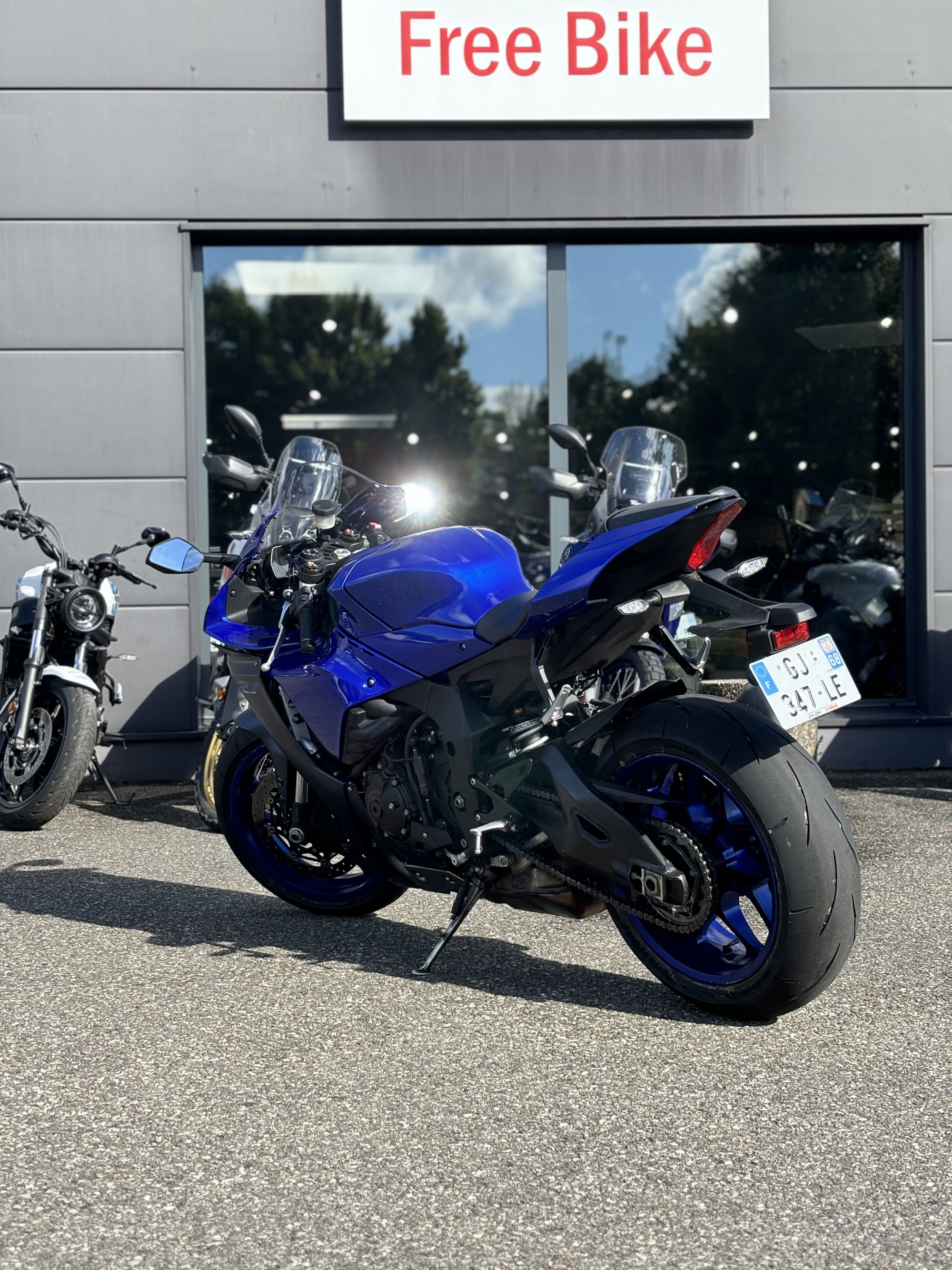 photo de YAMAHA YZF R1 1000 occasion de couleur  en vente à Mulhouse n°3