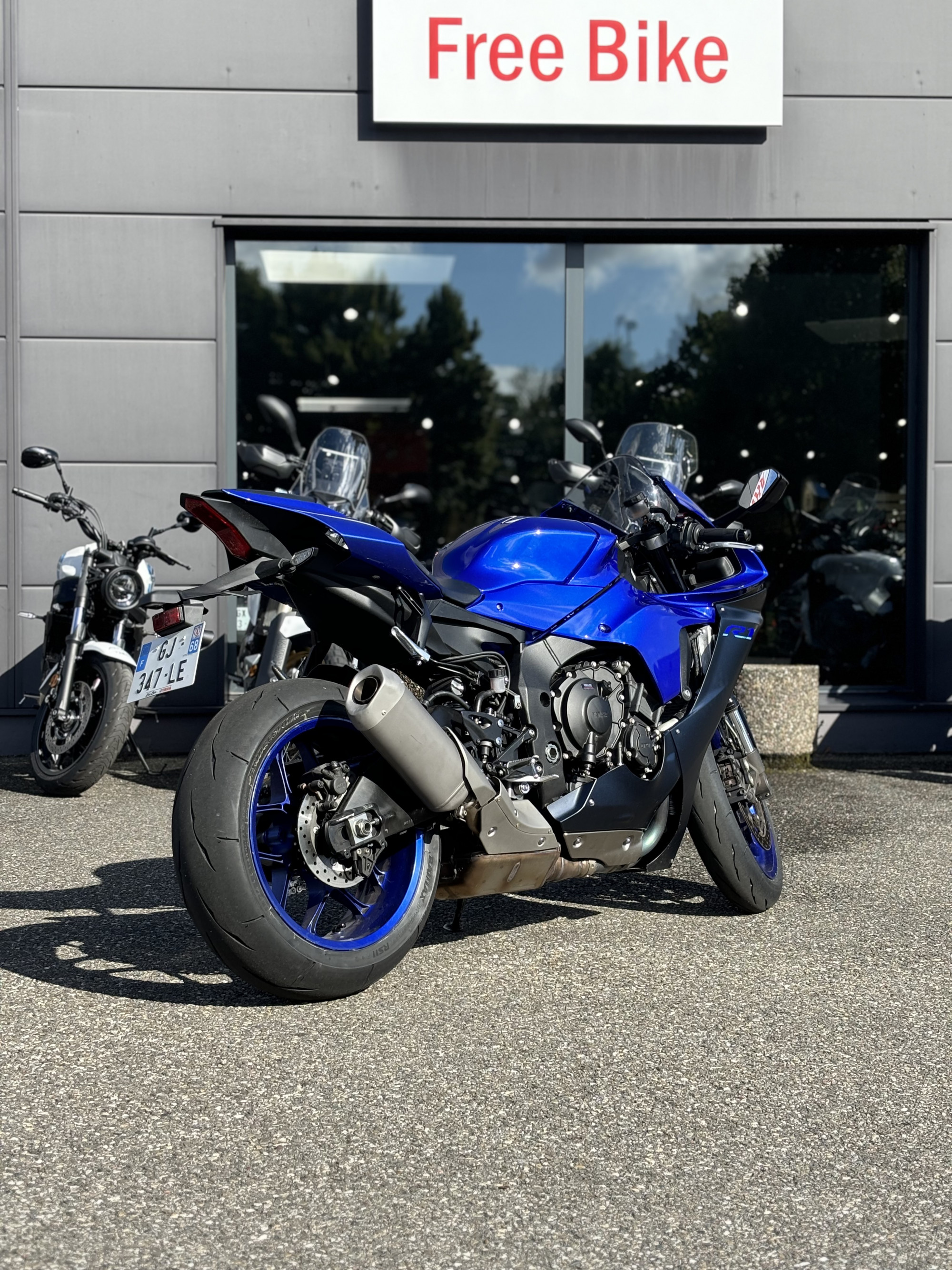 photo de YAMAHA YZF R1 1000 occasion de couleur  en vente   Mulhouse