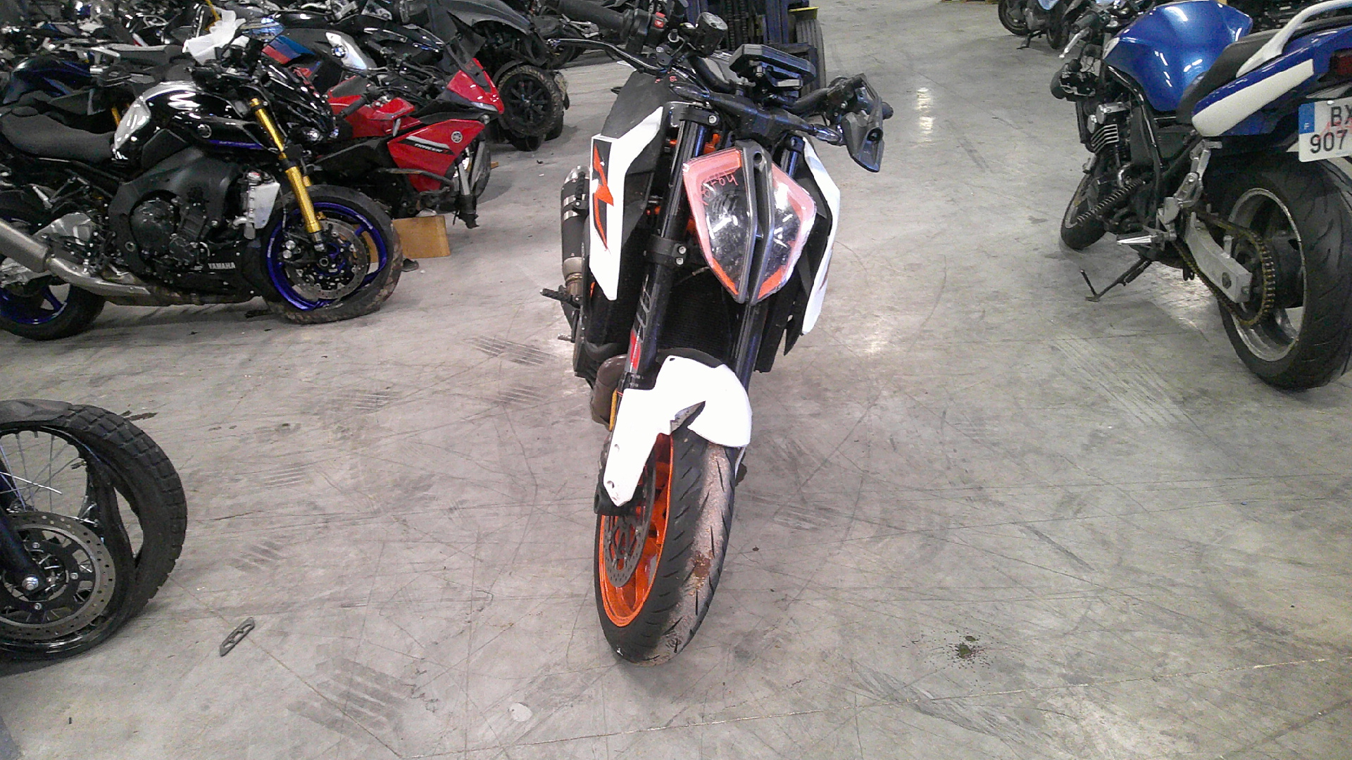 photo de KTM 1290 SUPER DUKE GT 1290 occasion de couleur  en vente à Arles n°2