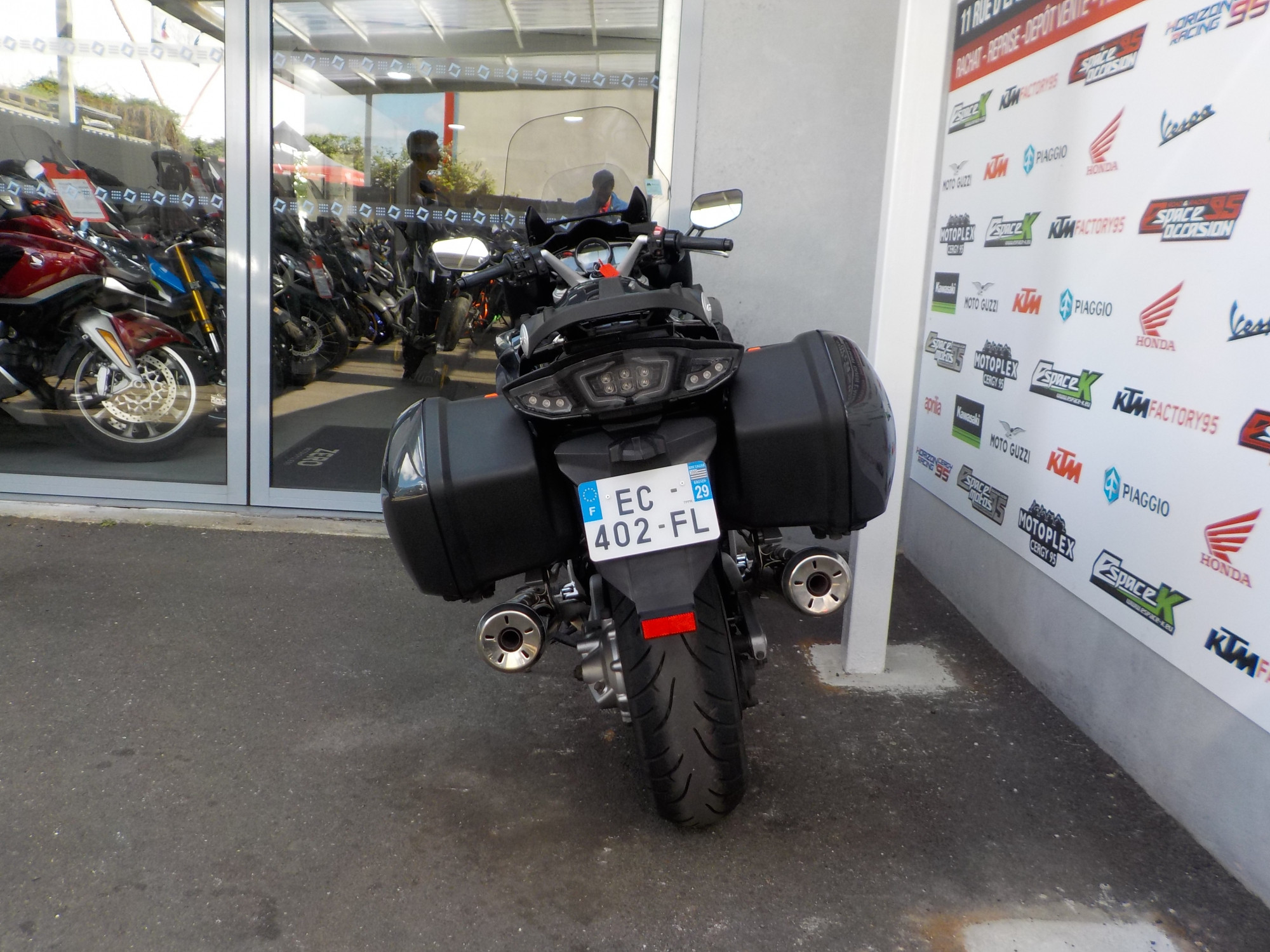 photo de YAMAHA FJR 1300 AS 1300 occasion de couleur  en vente   St Ouen L Aumone