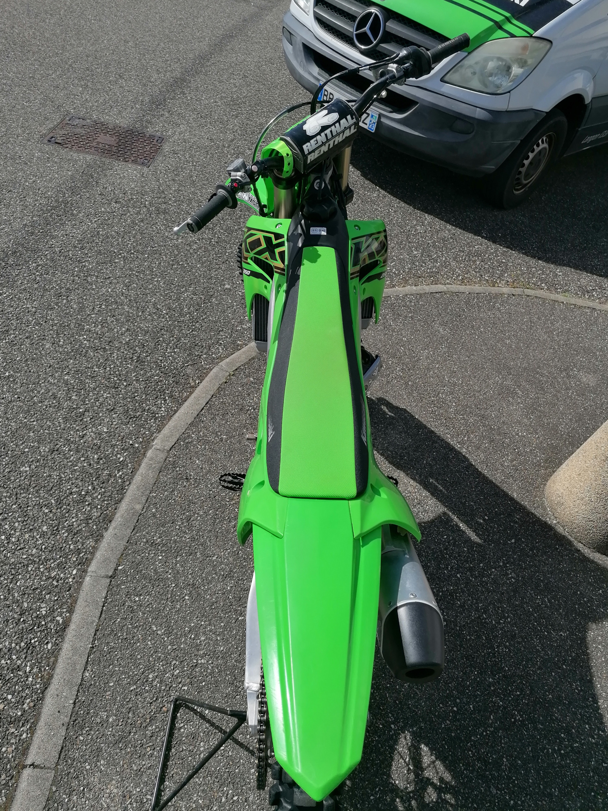 photo de KAWASAKI KX250F CROSS 250 occasion de couleur  en vente   Marmande