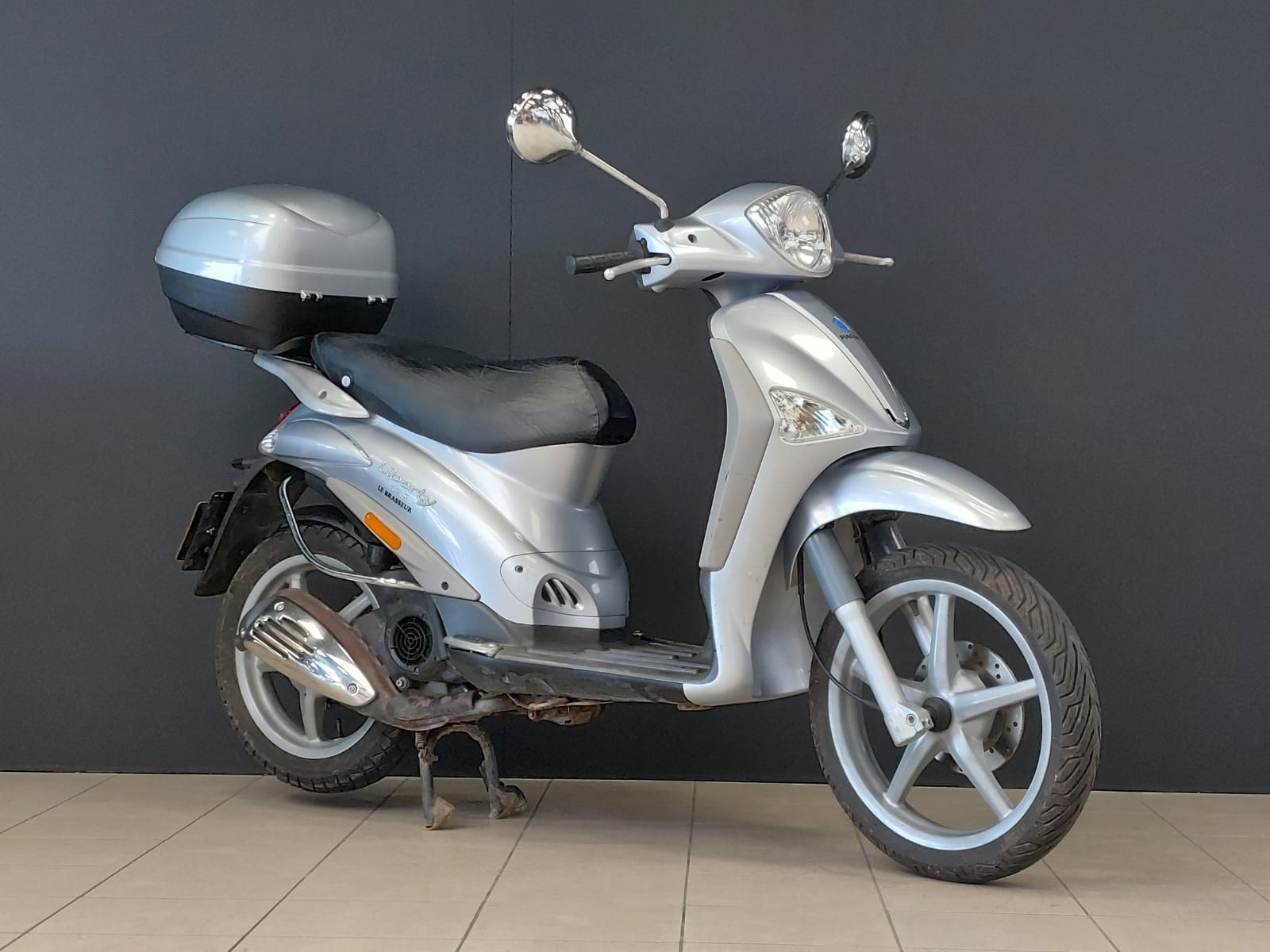 photo de PIAGGIO LIBERTY 125 125 occasion de couleur  en vente   Reze