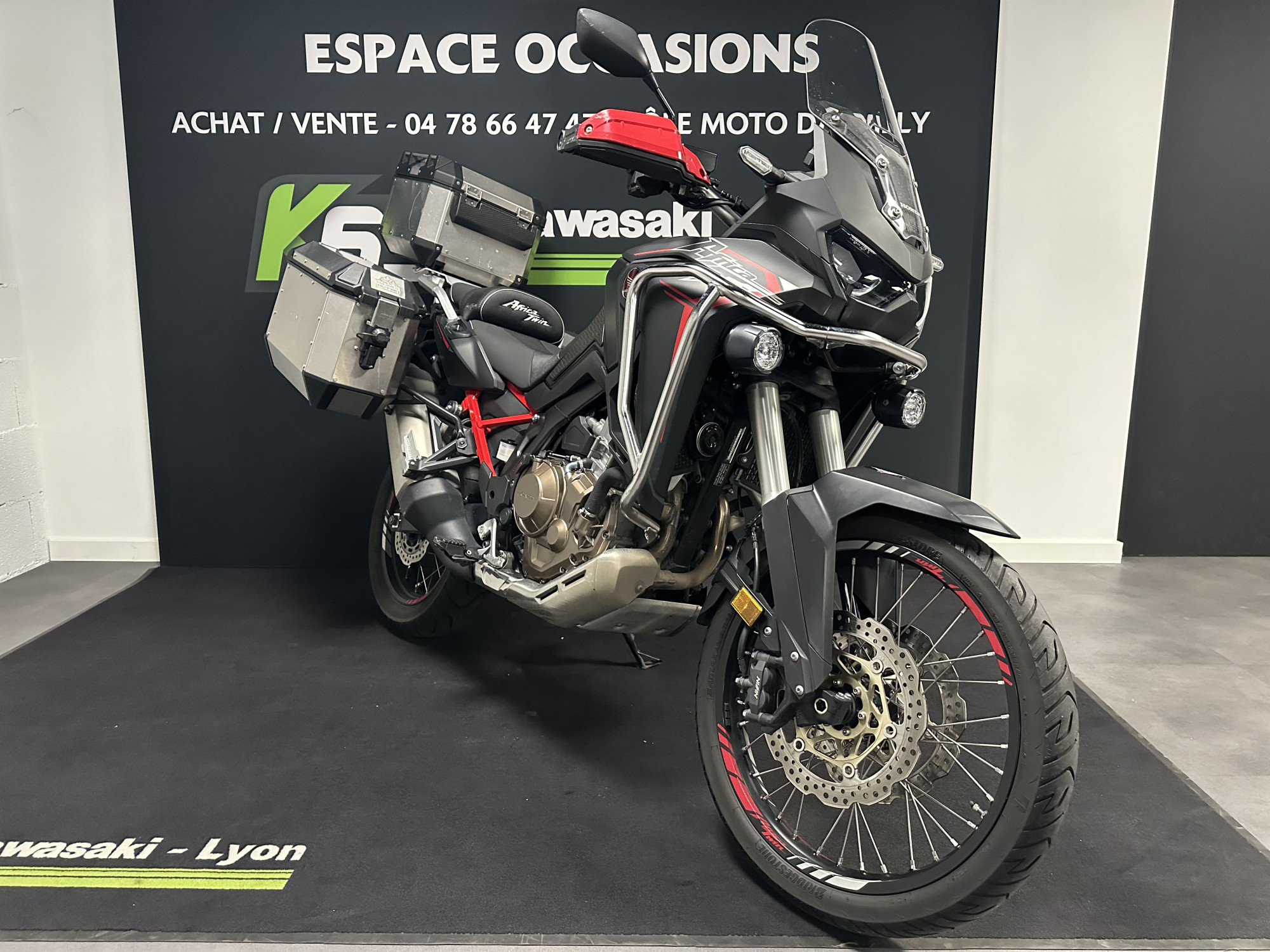 photo de HONDA AFRICA TWIN CRF1100L 1100 occasion de couleur  en vente à Dardilly n°1