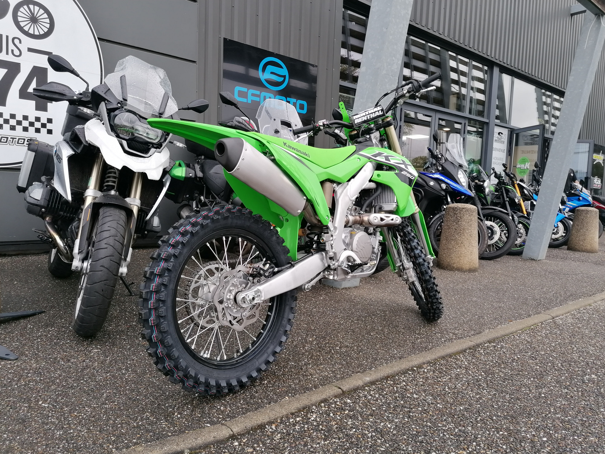 photo de KAWASAKI KX 250 250 occasion de couleur  en vente à Marmande n°3