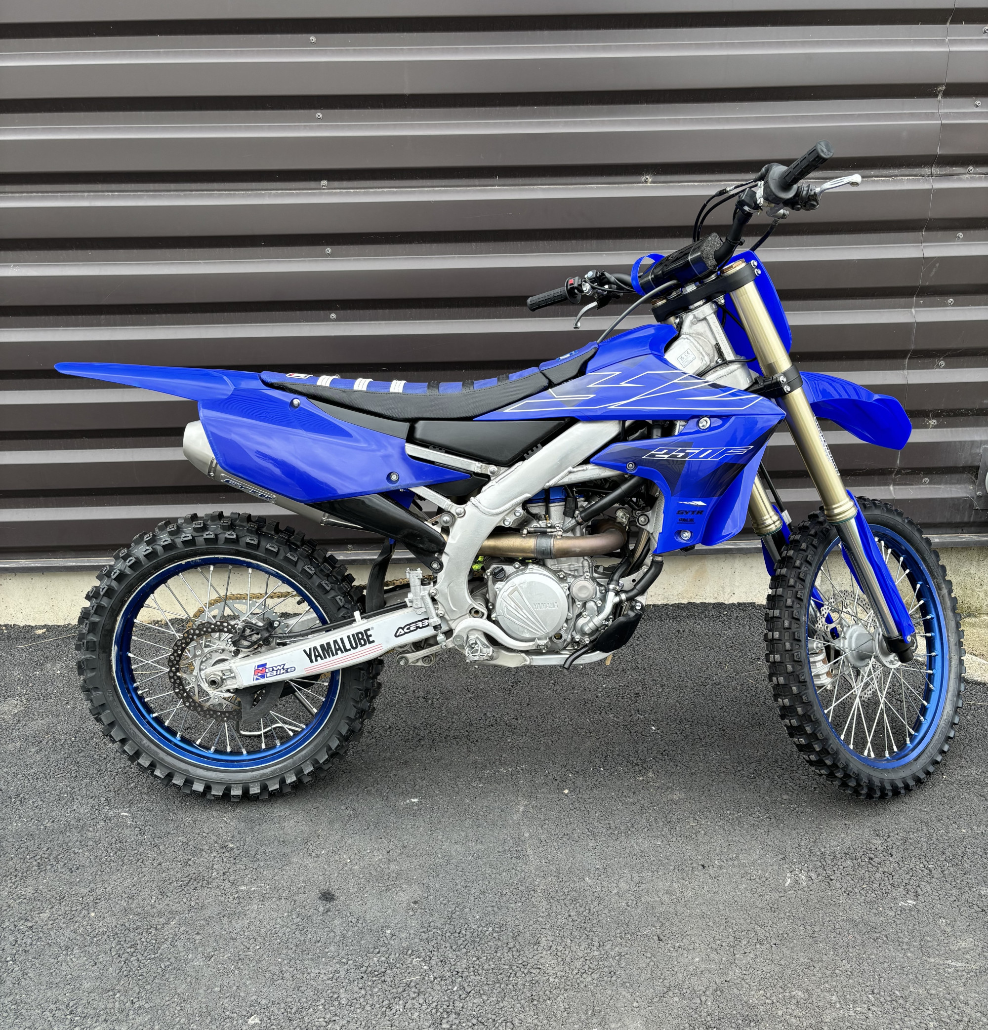 photo de YAMAHA YZ 250 occasion de couleur  en vente à Sete n°3