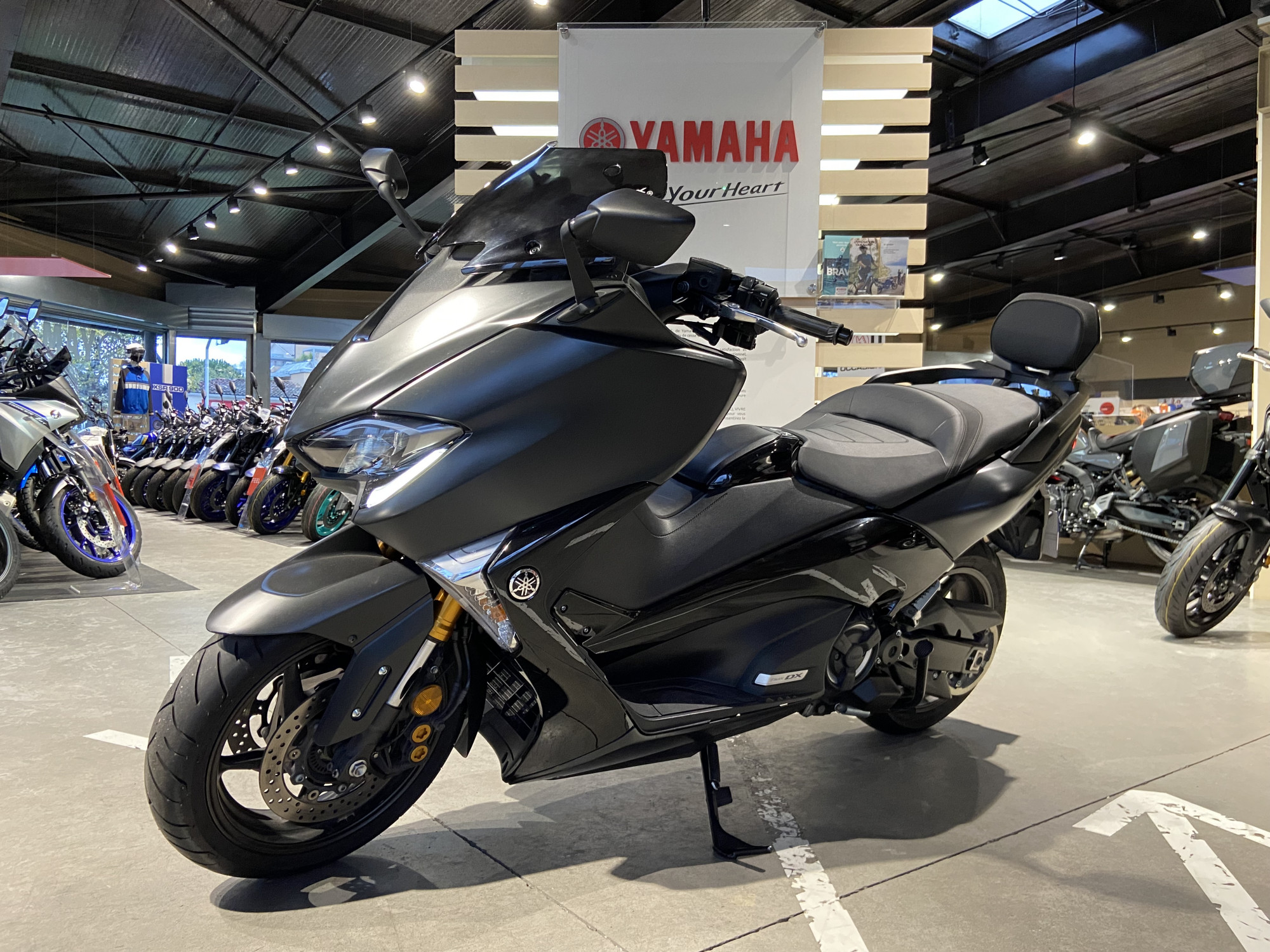 photo de YAMAHA TMAX 530 DX 530 occasion de couleur  en vente à Toulouse n°2