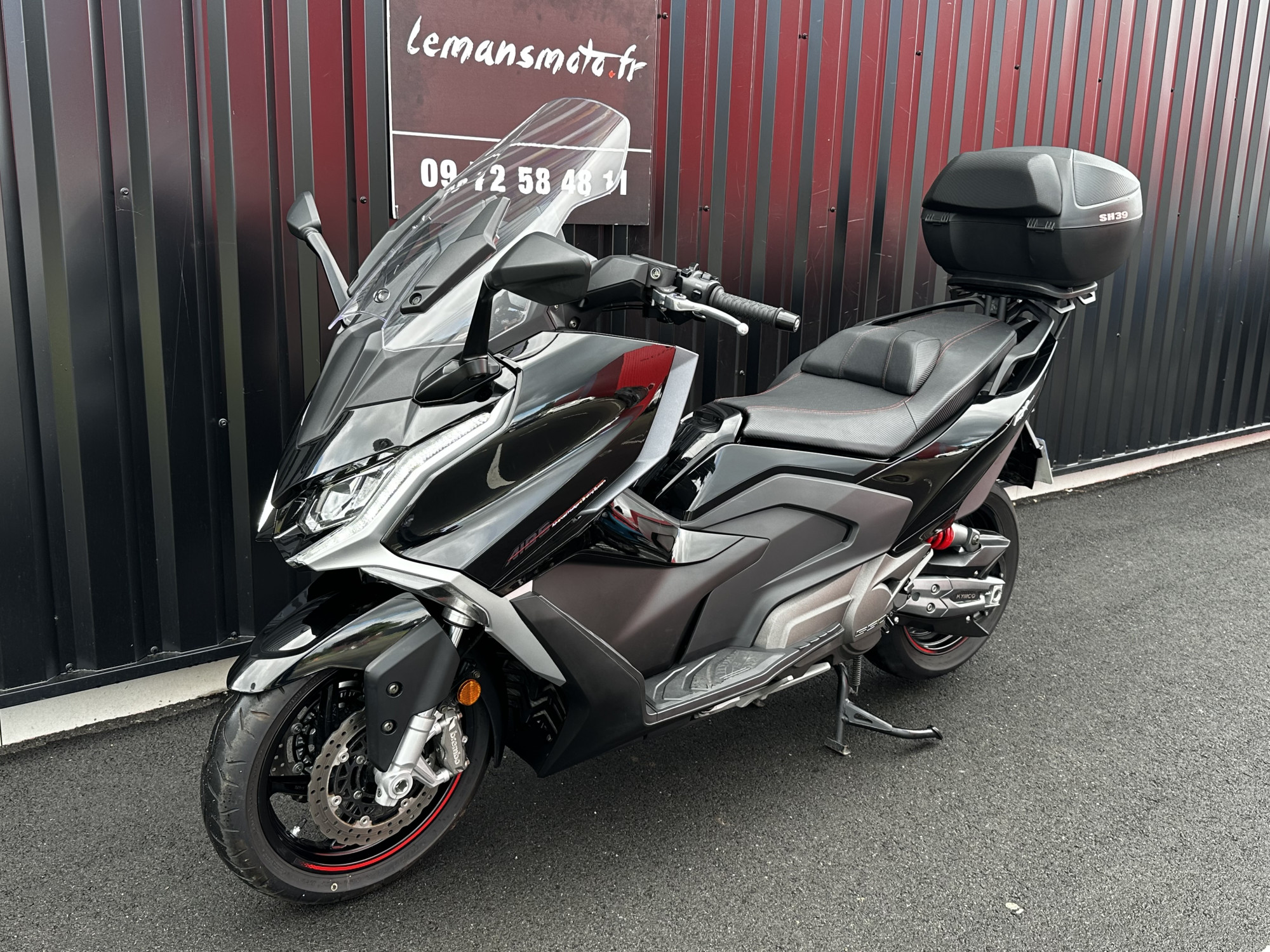 photo de KYMCO AK 550 550 occasion de couleur  en vente à Ruaudin n°2