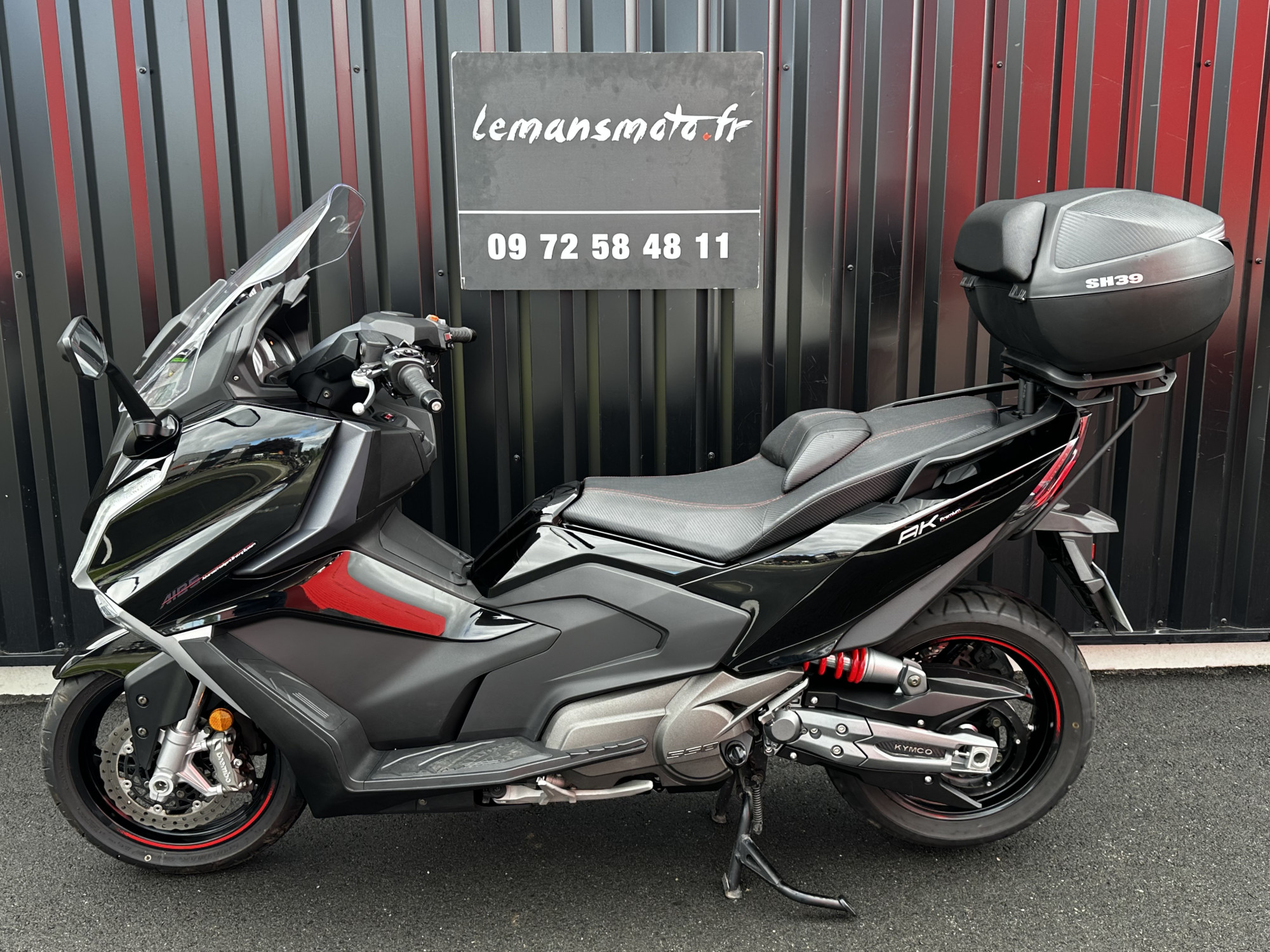 photo de KYMCO AK 550 550 occasion de couleur  en vente   Ruaudin