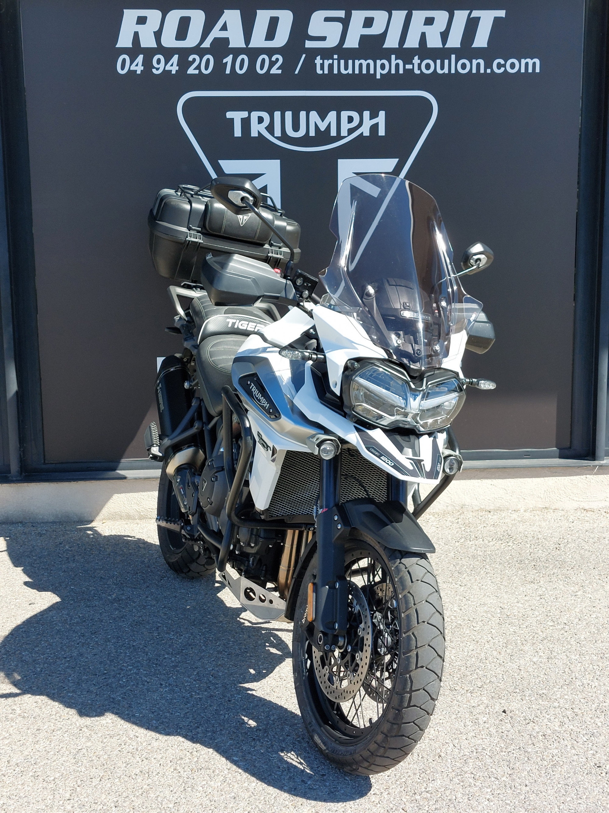 photo de TRIUMPH TIGER 1200 EXPLORER XCA  1200 occasion de couleur  en vente à Ollioules n°1