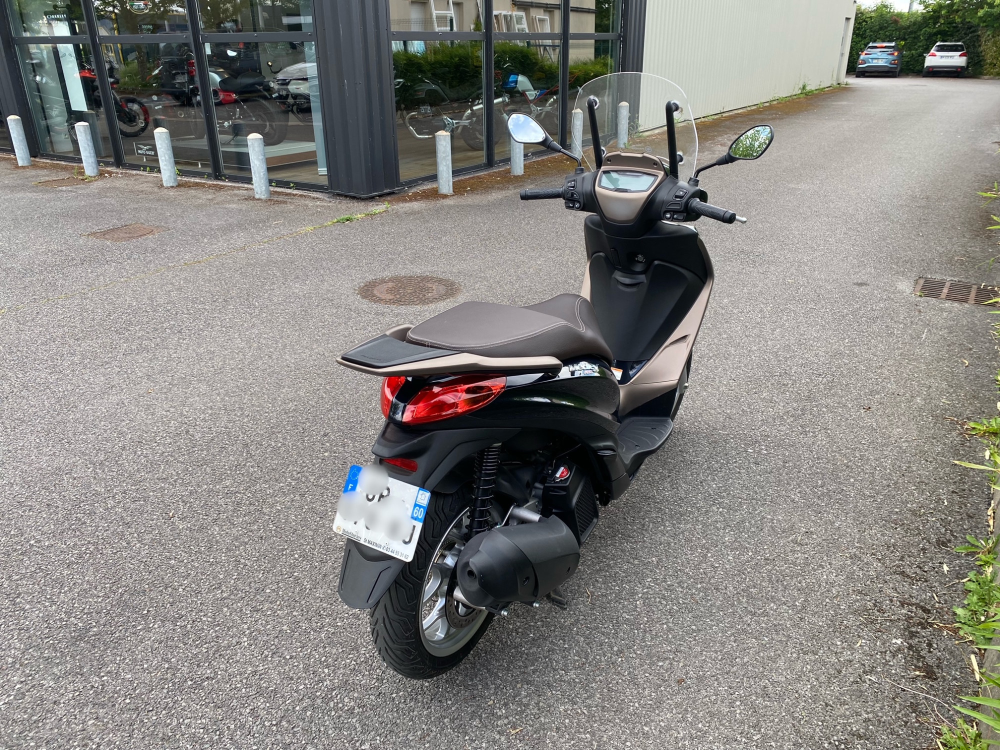 photo de PIAGGIO MEDLEY 125 125 occasion de couleur  en vente   St Maximin