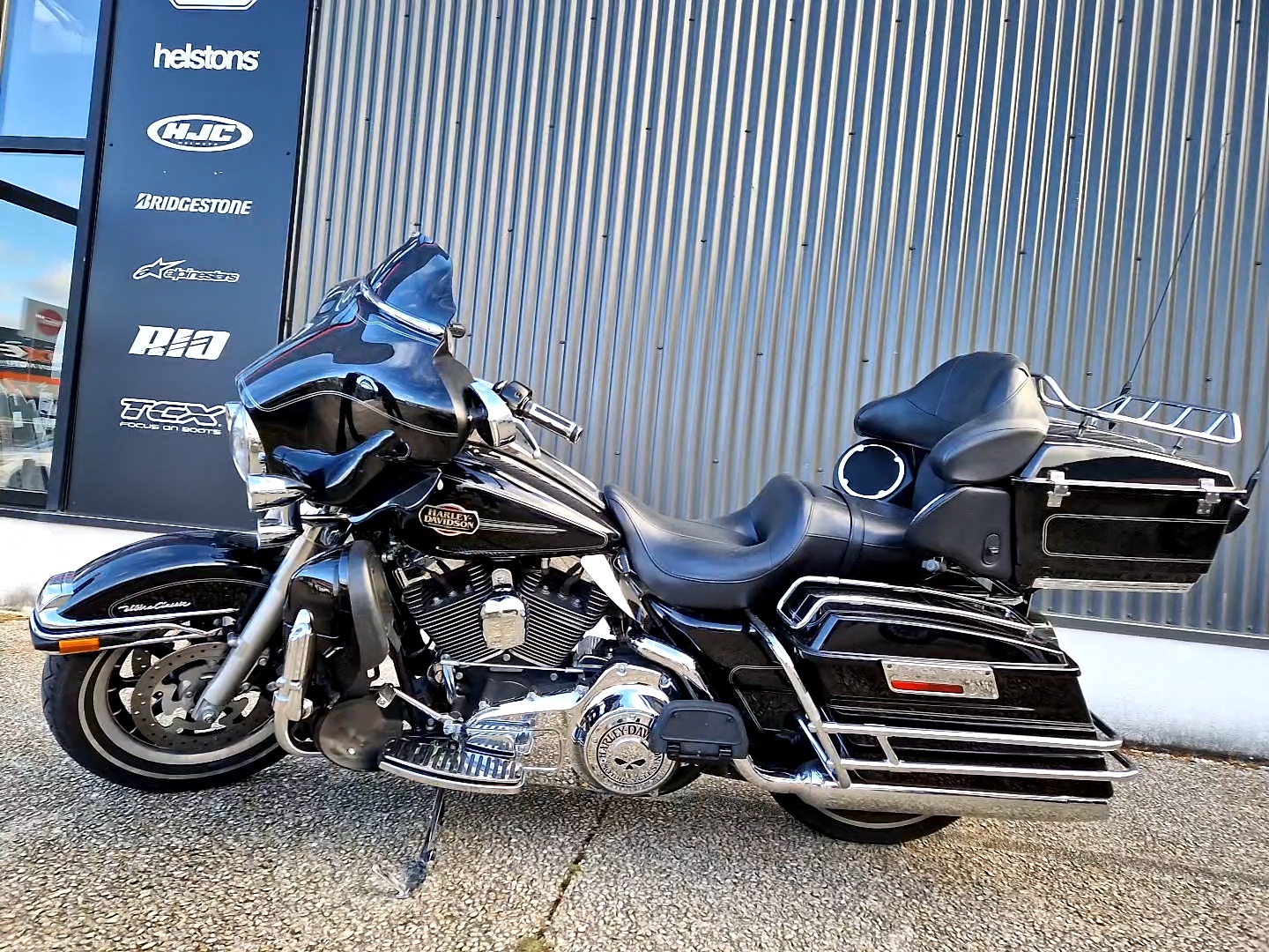 Annonce moto Harley-Davidson TOURING ELECTRA GLIDE 1584 ULTRA
