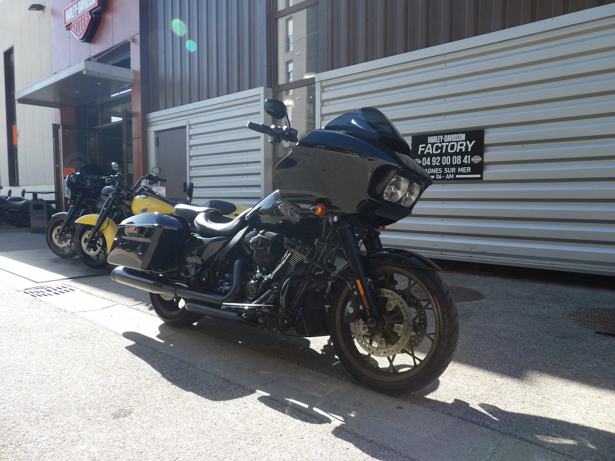 photo de HARLEY DAVIDSON TOURING ROAD GLIDE 1923 ST 1923 occasion de couleur  en vente à Cagnes Sur Mer n°2