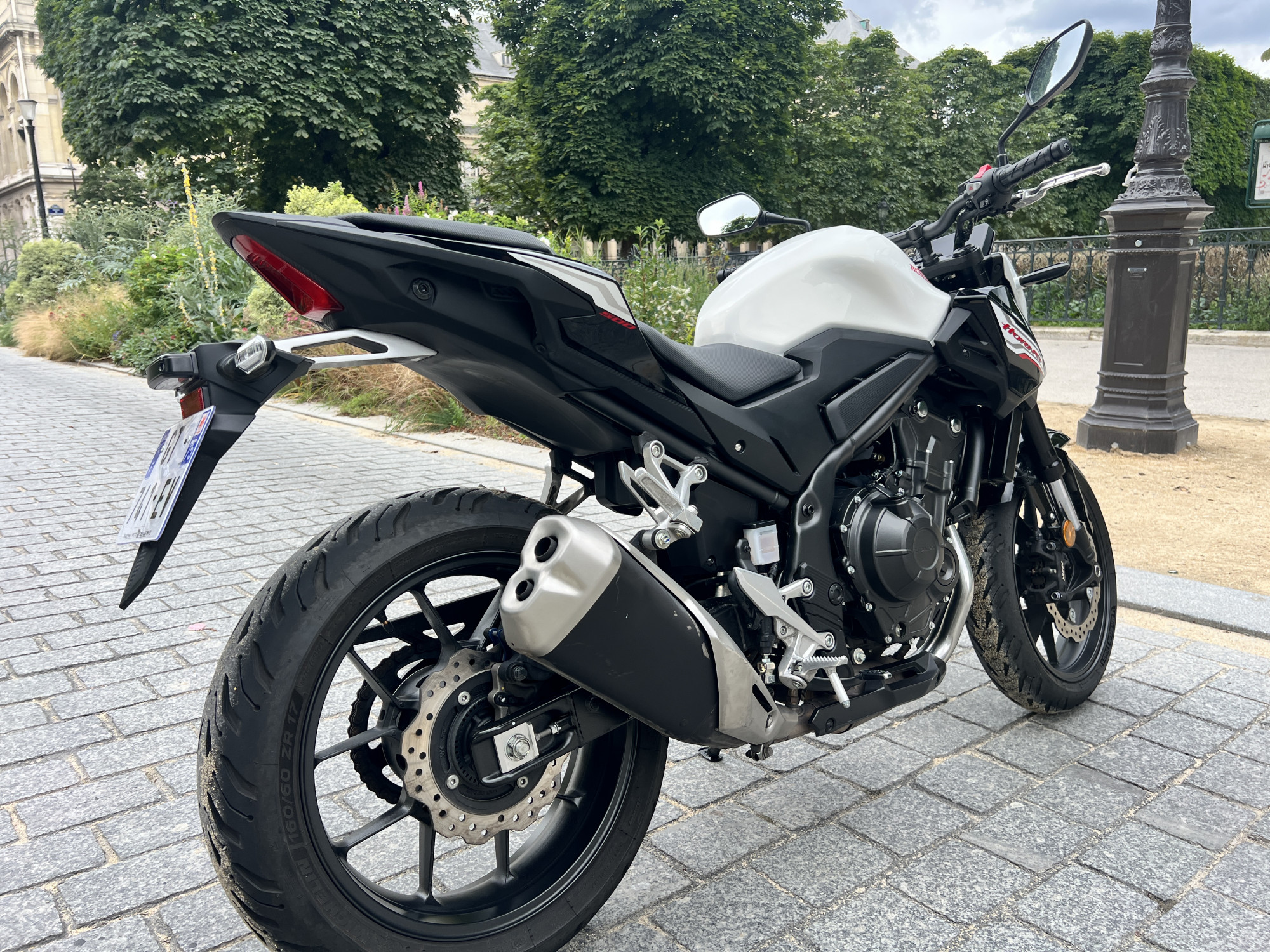 photo de HONDA CB 500 HORNET 500 occasion de couleur  en vente à Paris 05 n°3