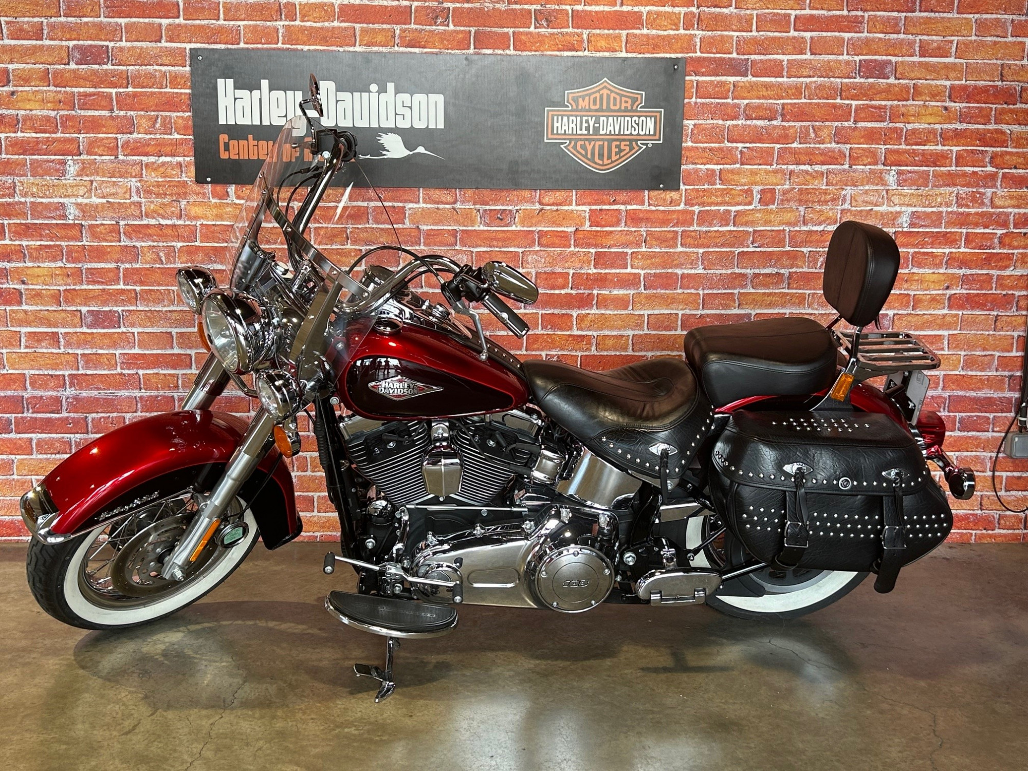 photo de HARLEY DAVIDSON SOFTAIL HERITAGE 1690 CLASSIC 1690 occasion de couleur  en vente à Fegersheim n°2