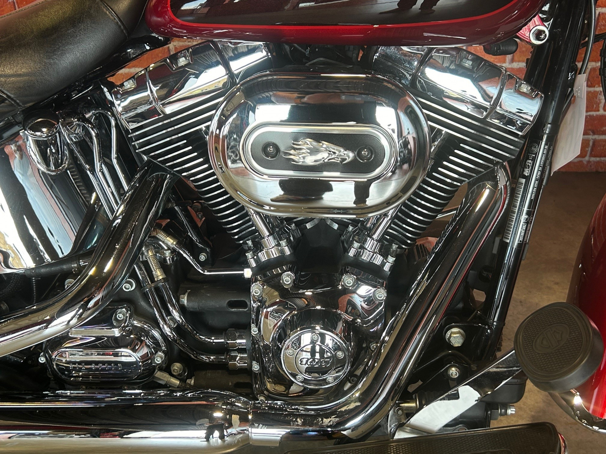 photo de HARLEY DAVIDSON SOFTAIL HERITAGE 1690 CLASSIC 1690 occasion de couleur  en vente à Fegersheim n°3