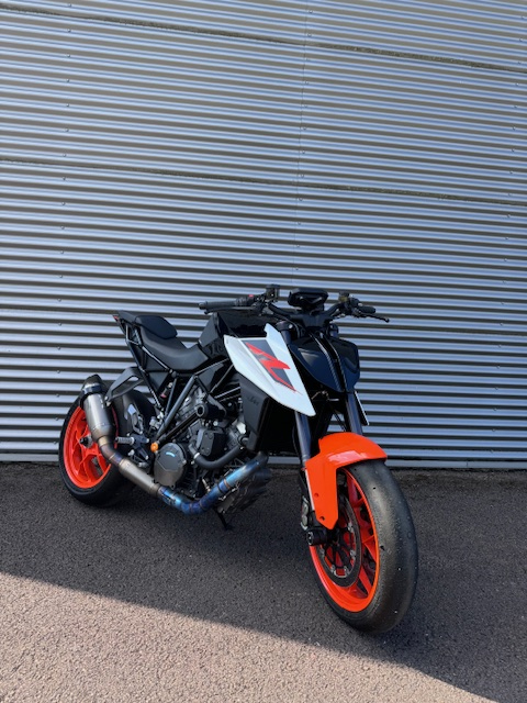 photo de KTM 1290 SUPER DUKE R 1290 occasion de couleur  en vente à Chalon Sur Saone n°2