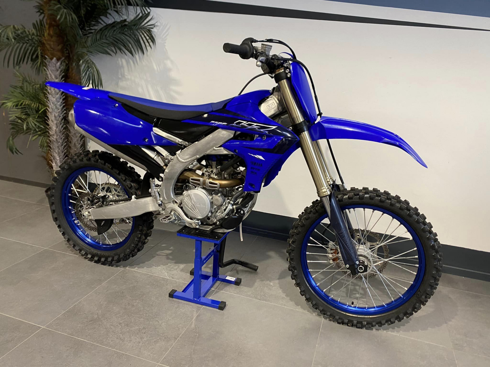 photo de YAMAHA YZ 250 occasion de couleur  en vente à Abbeville n°3