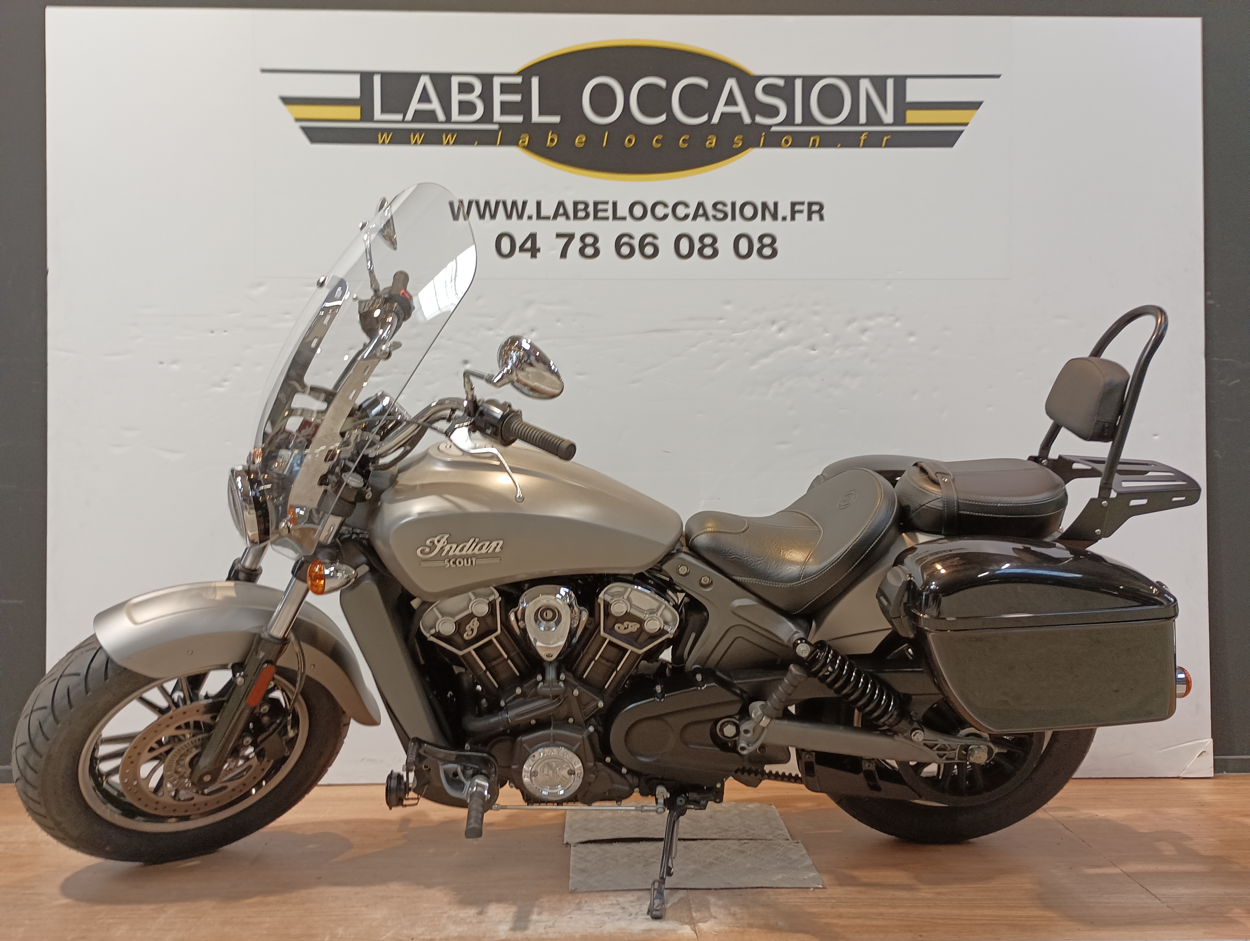 photo de INDIAN SCOUT 1200 occasion de couleur  en vente à Limonest n°2