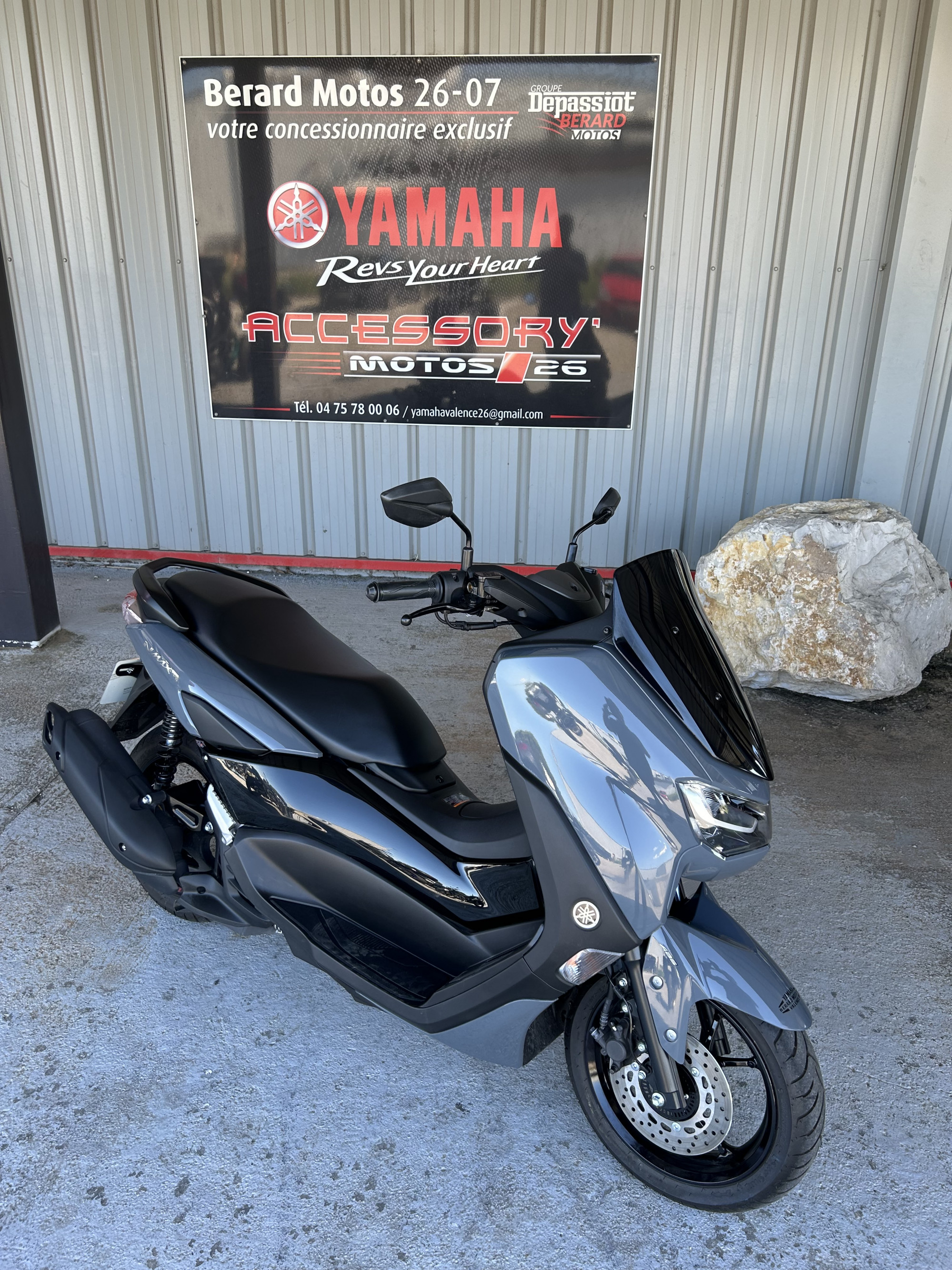 photo de YAMAHA NMAX 125 125 occasion de couleur  en vente à Bourg Les Valence n°3