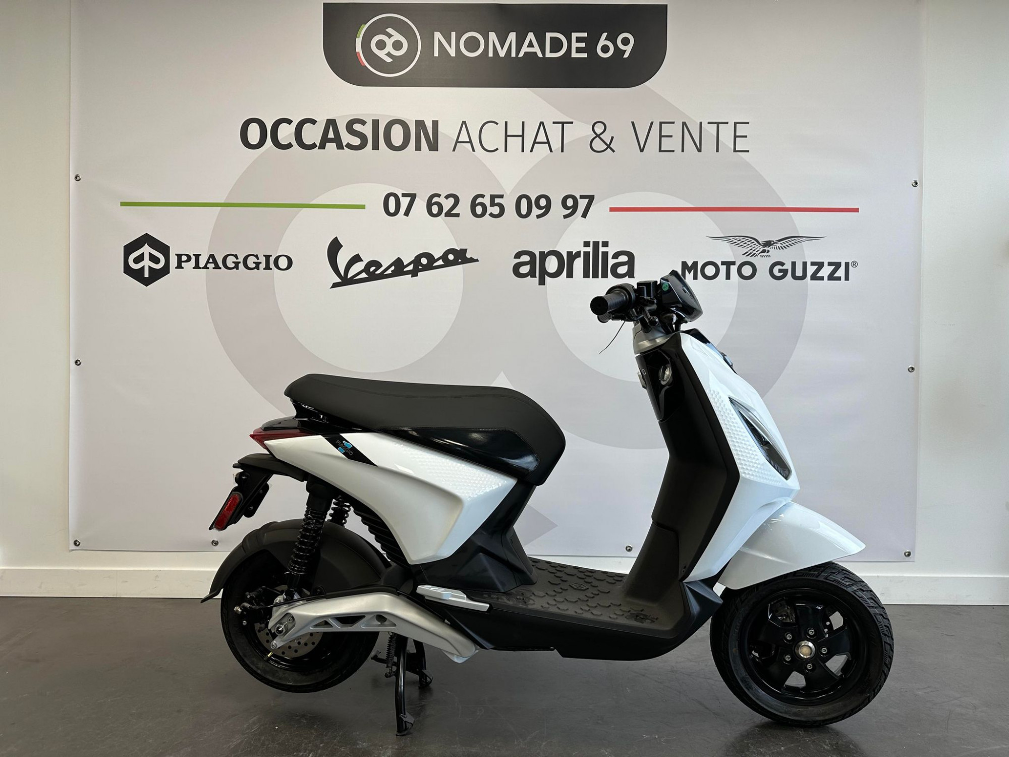 photo de PIAGGIO 1 ACTIVE 125 occasion de couleur  en vente   Brignais