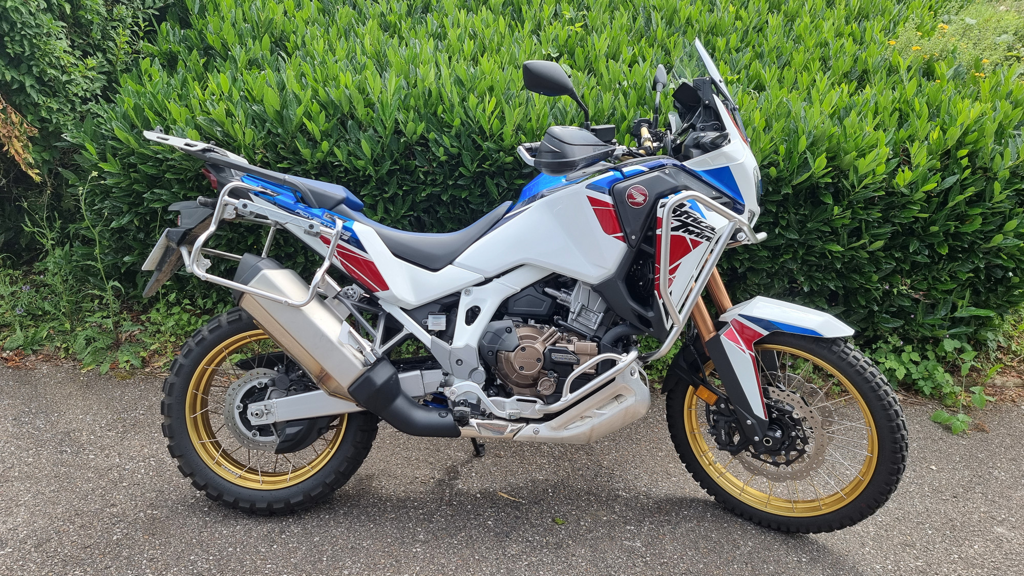 photo de HONDA AFRICA TWIN CRF1100L ADVENTURE S 1100 occasion de couleur  en vente à Dommartin Les Toul n°3