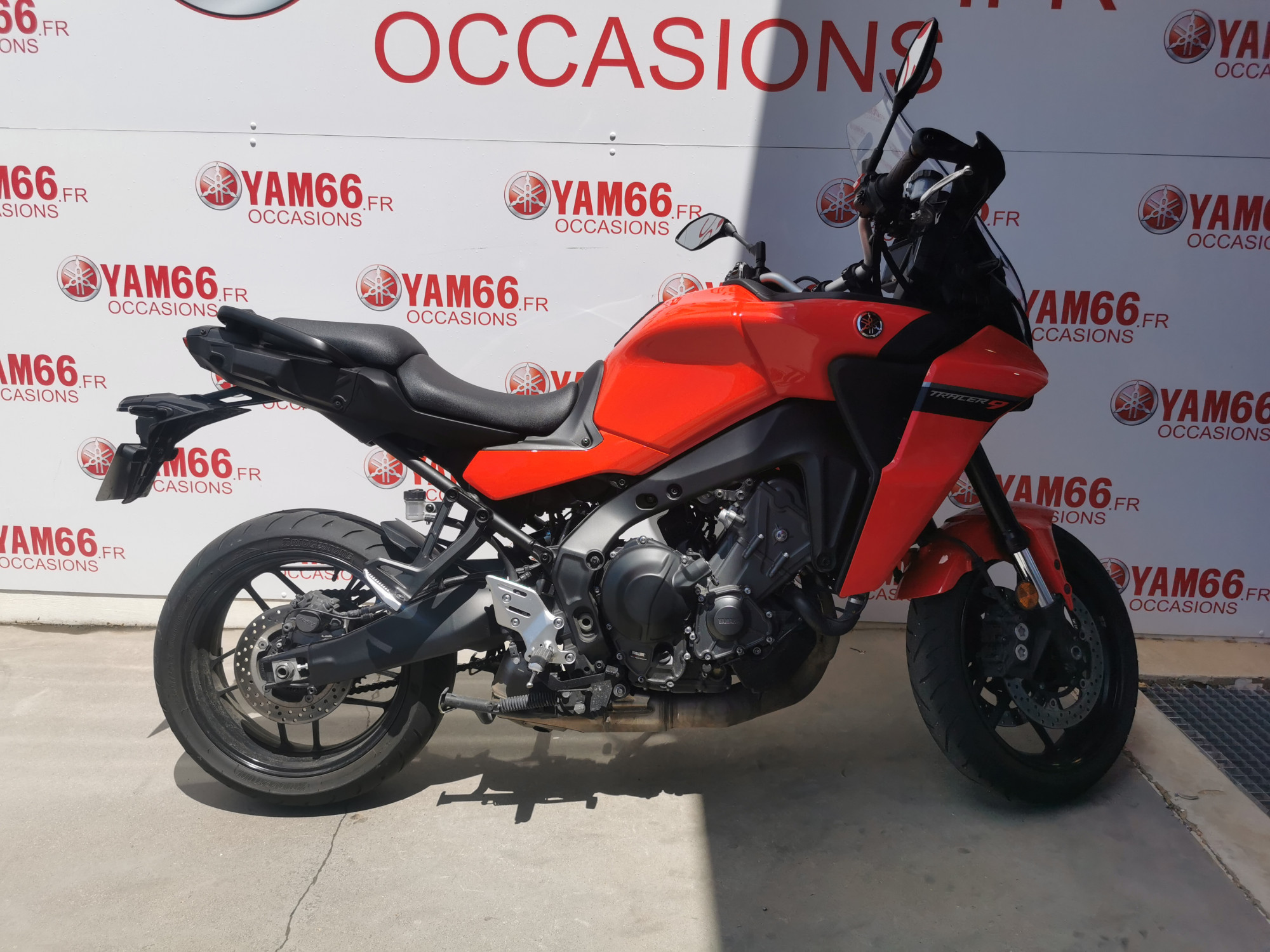 photo de YAMAHA MT-09 TRACER 847 occasion de couleur  en vente à Perpignan n°2