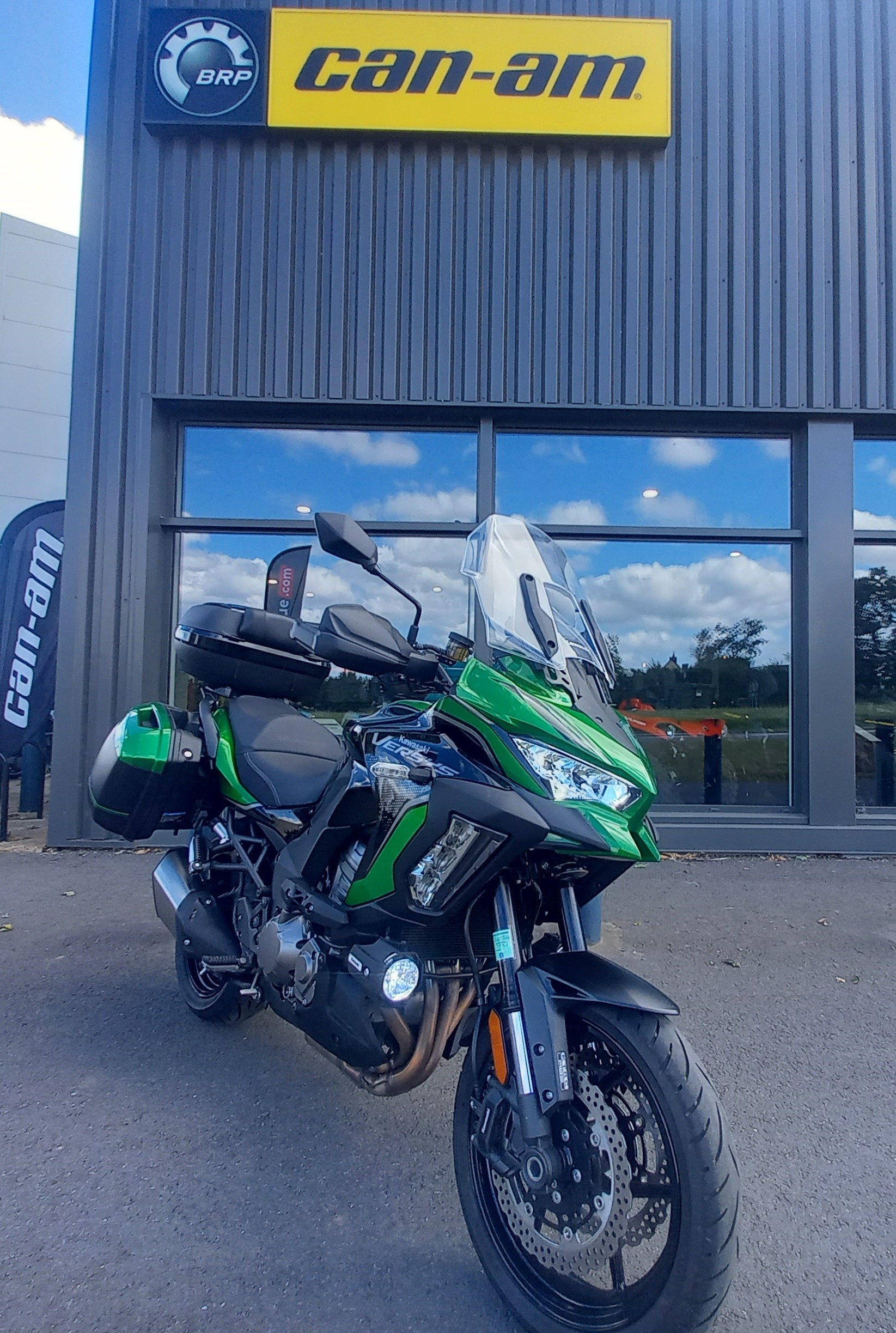 photo de KAWASAKI VERSYS 1000 1000 occasion de couleur  en vente   La Chapelle Des Fougeretz