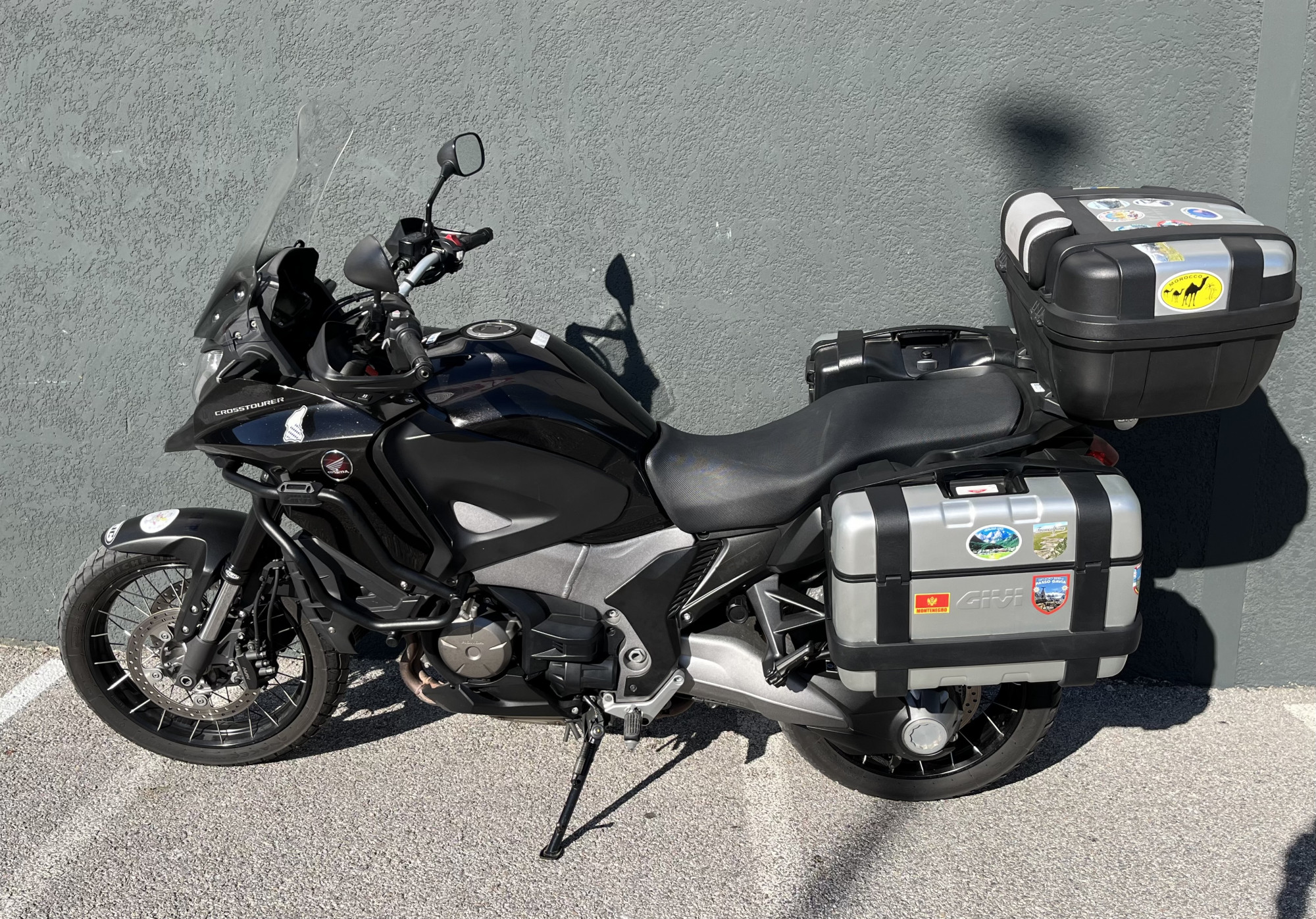 photo de HONDA VFR 1200 XD 1200 occasion de couleur  en vente   Perpignan