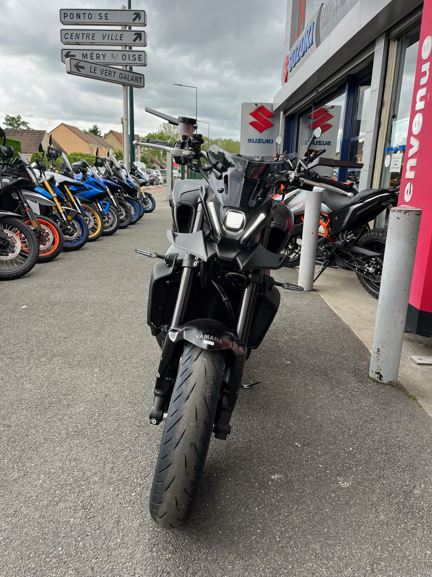 photo de YAMAHA MT-09 889 occasion de couleur  en vente à St Ouen L Aumone n°3