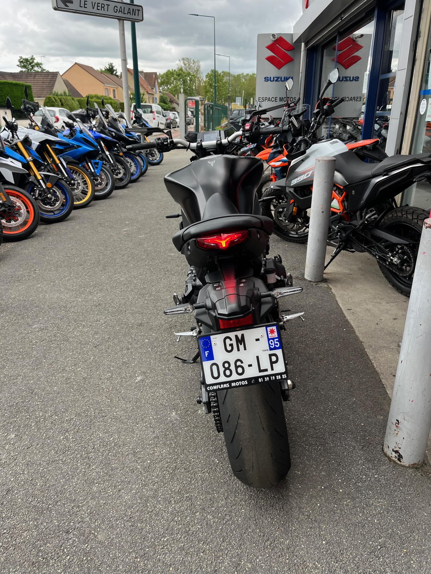 photo de YAMAHA MT-09 889 occasion de couleur  en vente   St Ouen L Aumone