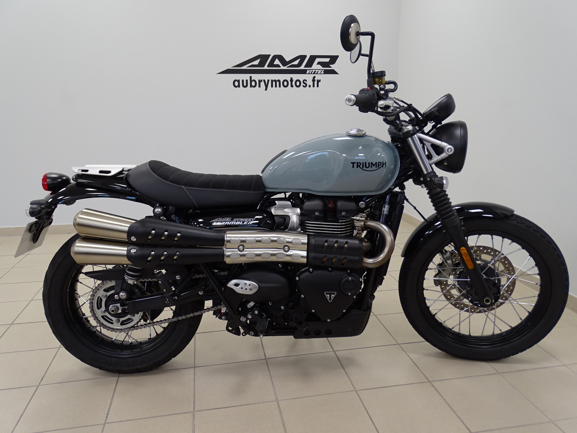 photo de TRIUMPH SCRAMBLER 900 900 occasion de couleur  en vente   Vittel